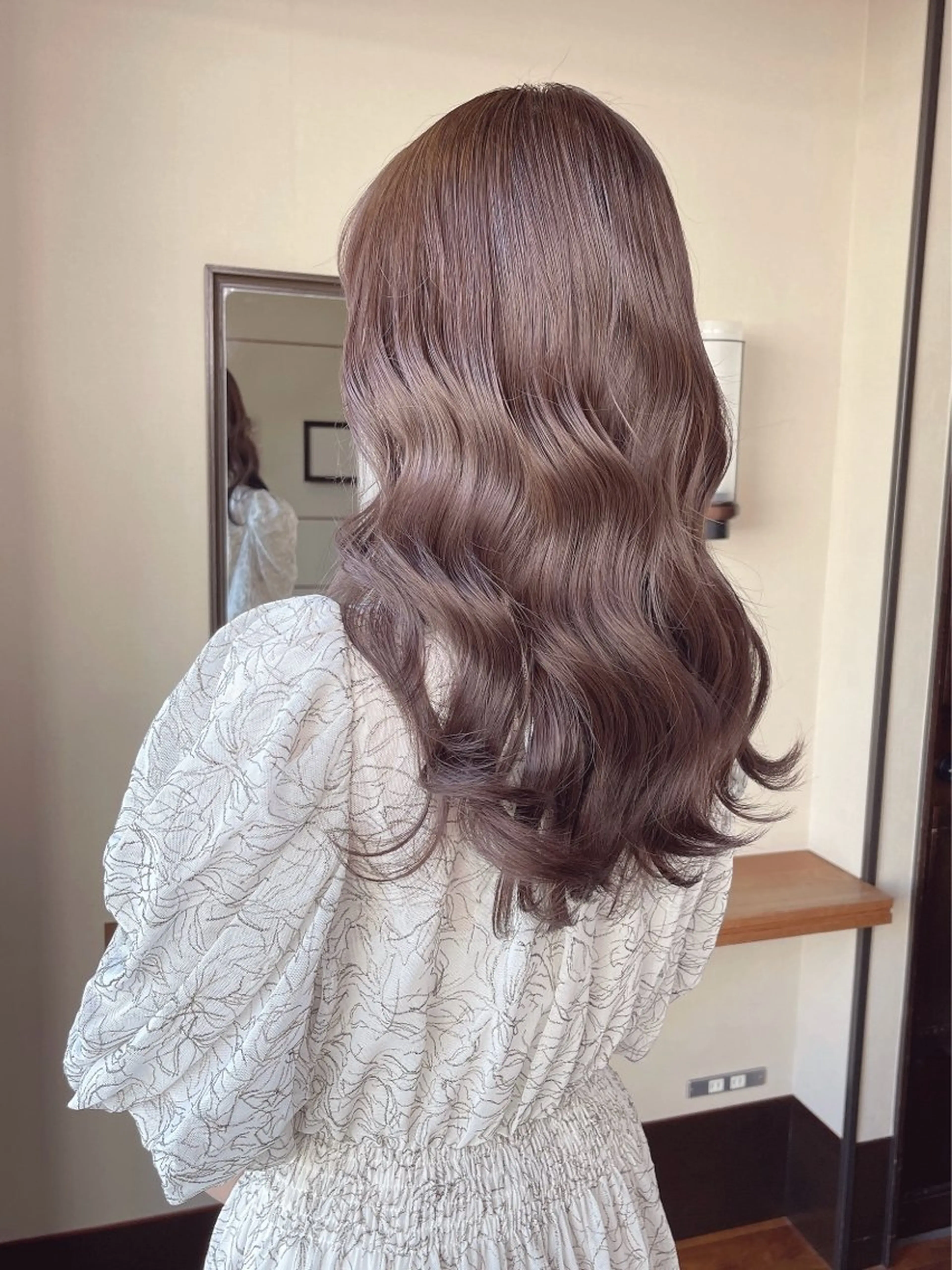 ロング SALOWIN 川崎店所属・ブリーチなしで透明感 🌙有沢透羅のヘアスタイル