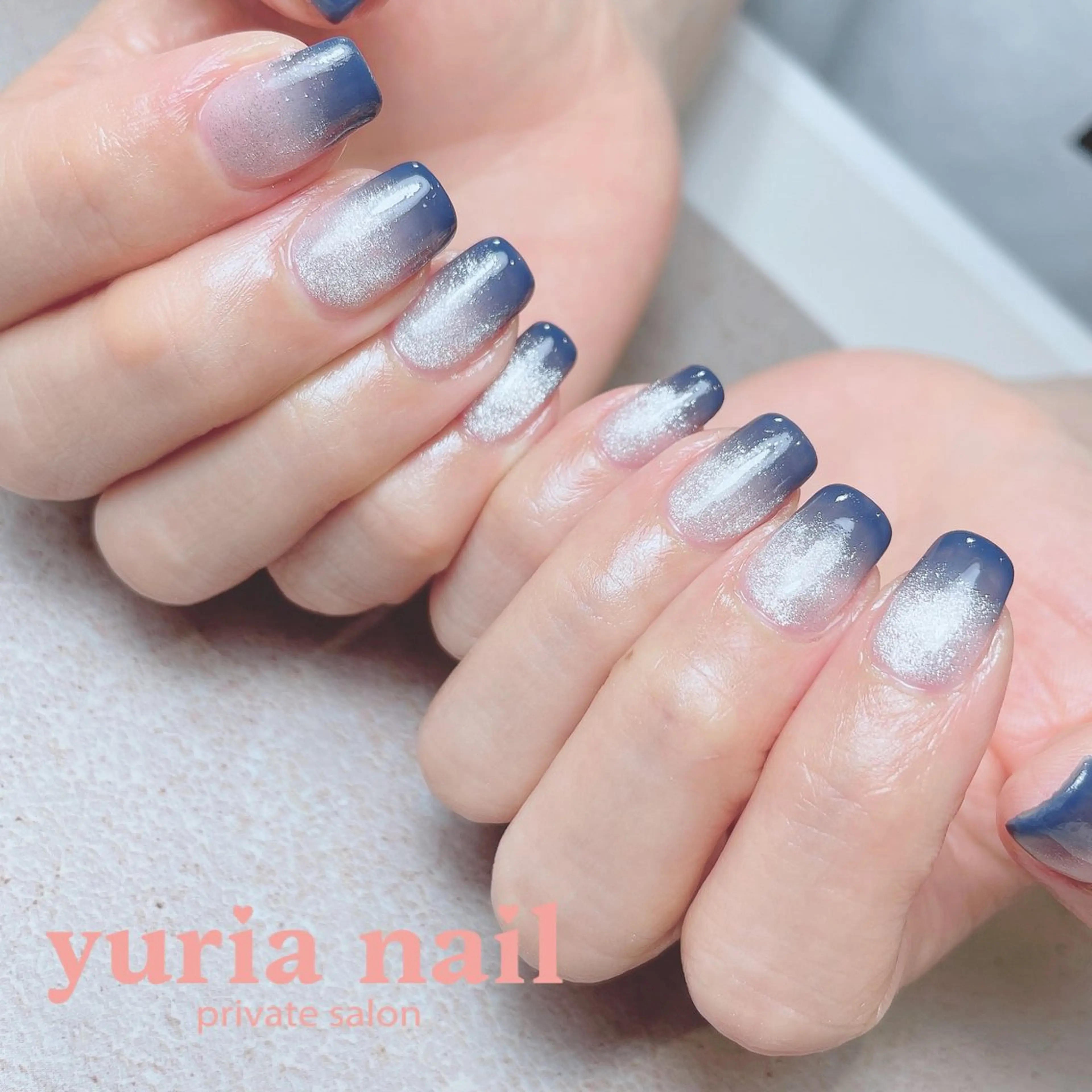 ネイル ジェルネイル マグネットネイル 持ち込み ネイビー スクエアネイル ハンドネイル 小林 ゆりあのネイルデザイン