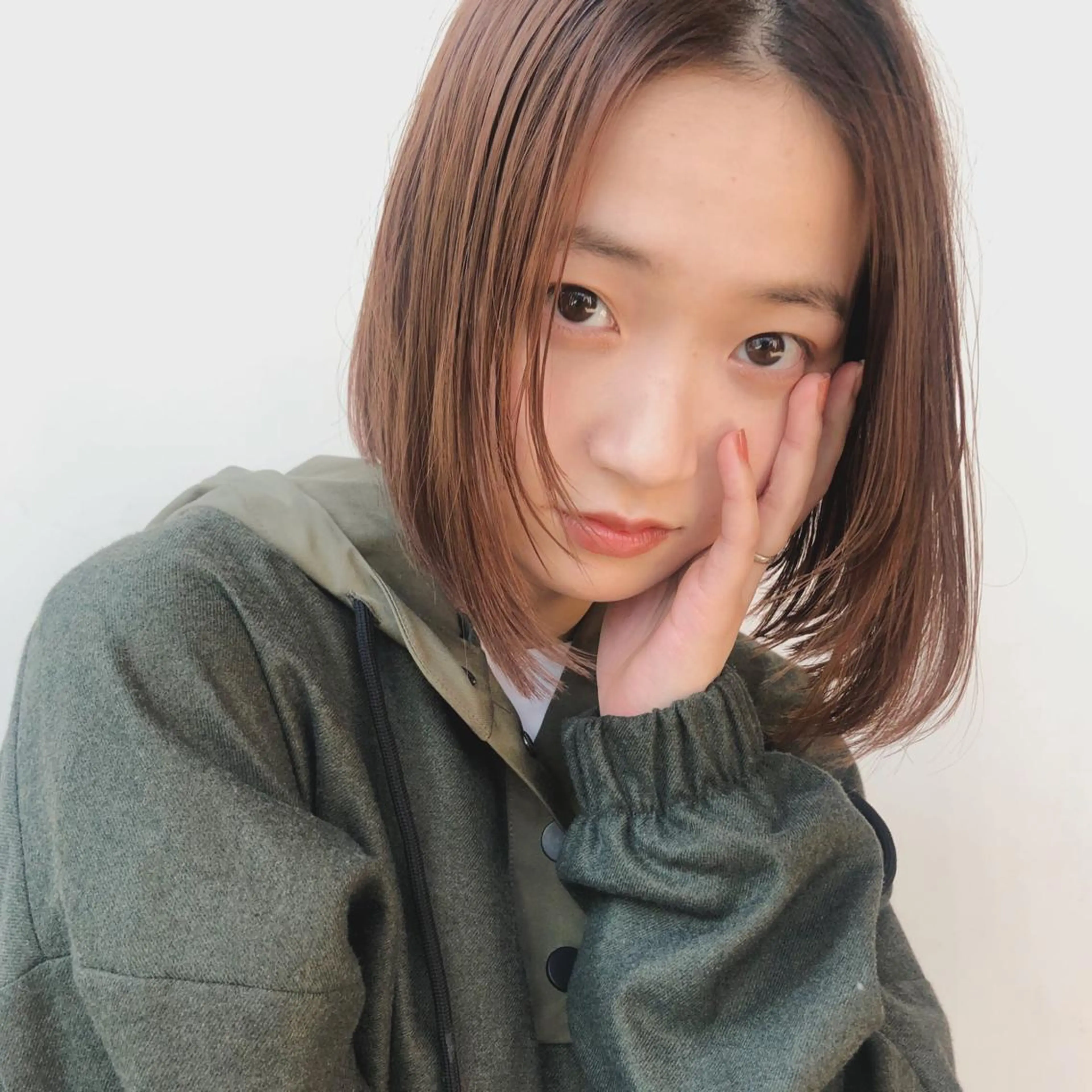 ショート ボブ 顔まわりレイヤー レイヤーカット youres hair 神楽坂はなれ店所属・飯田橋神楽坂＊個室 髪質改善hitomiのヘアスタイル