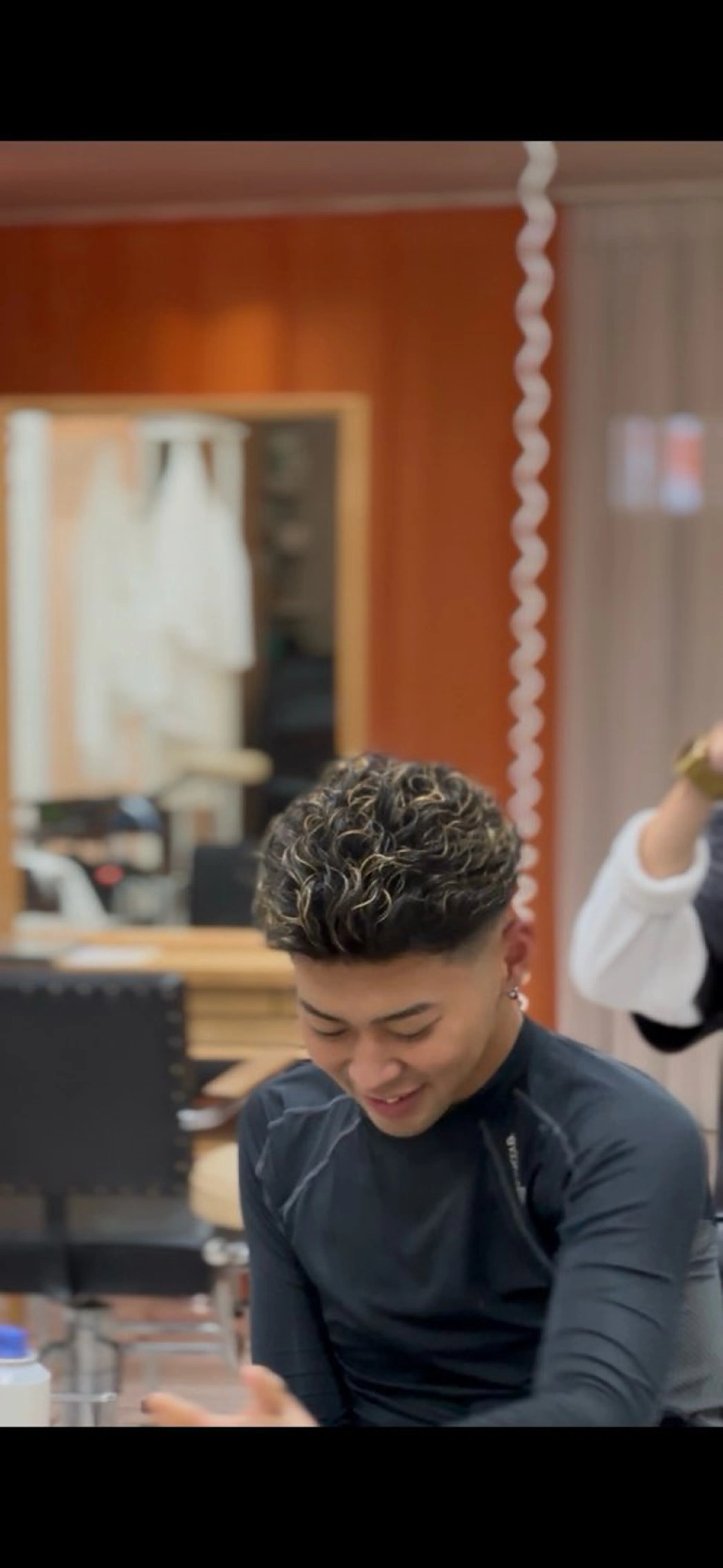 パーマ メンズ メンズパーマ カット パーマ Chere ore 新金岡所属・ツイスパ/フェード /辻諒哉のヘアスタイル