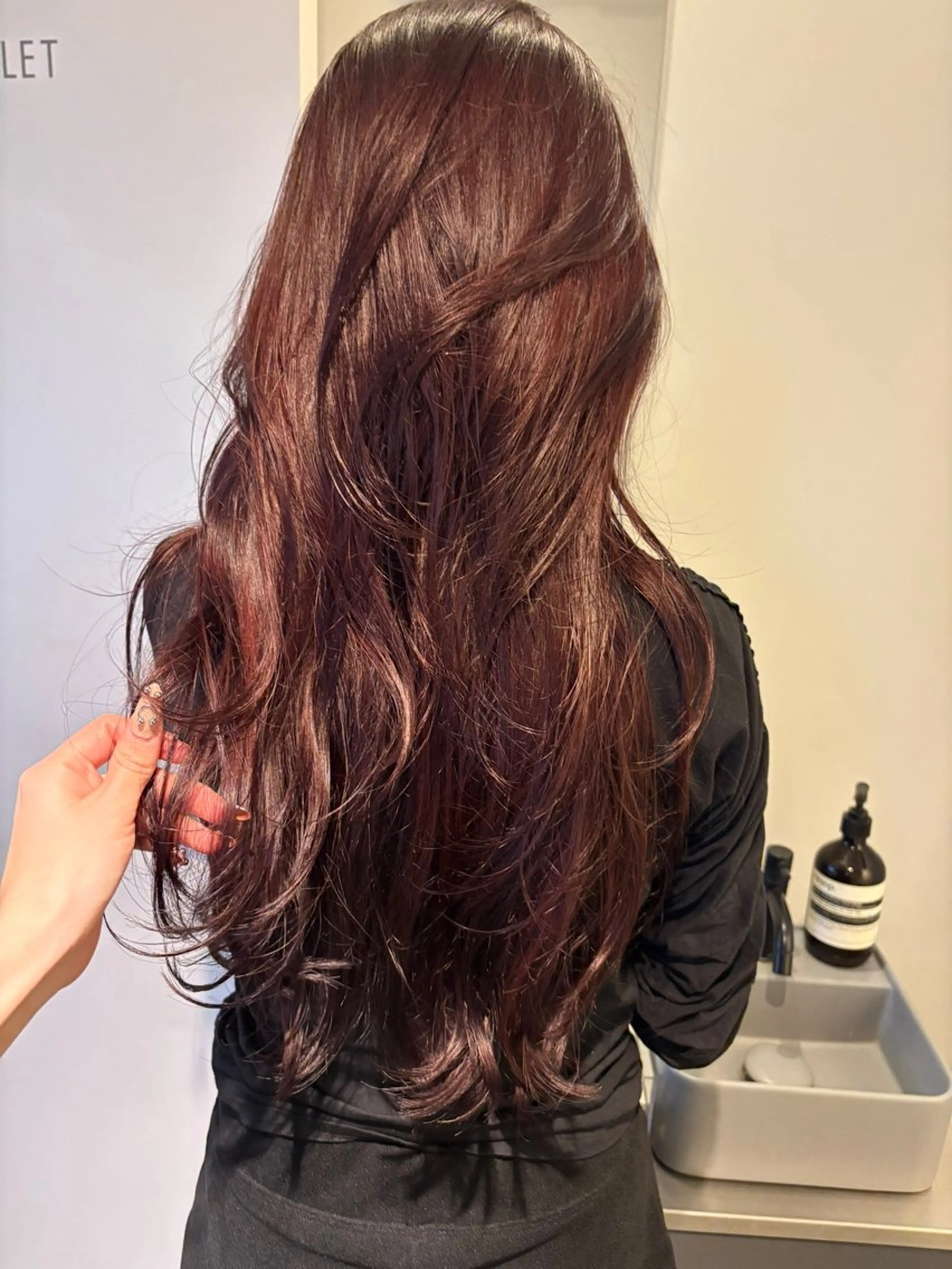 ロング ヘアカラー Zoey kannaのヘアスタイル