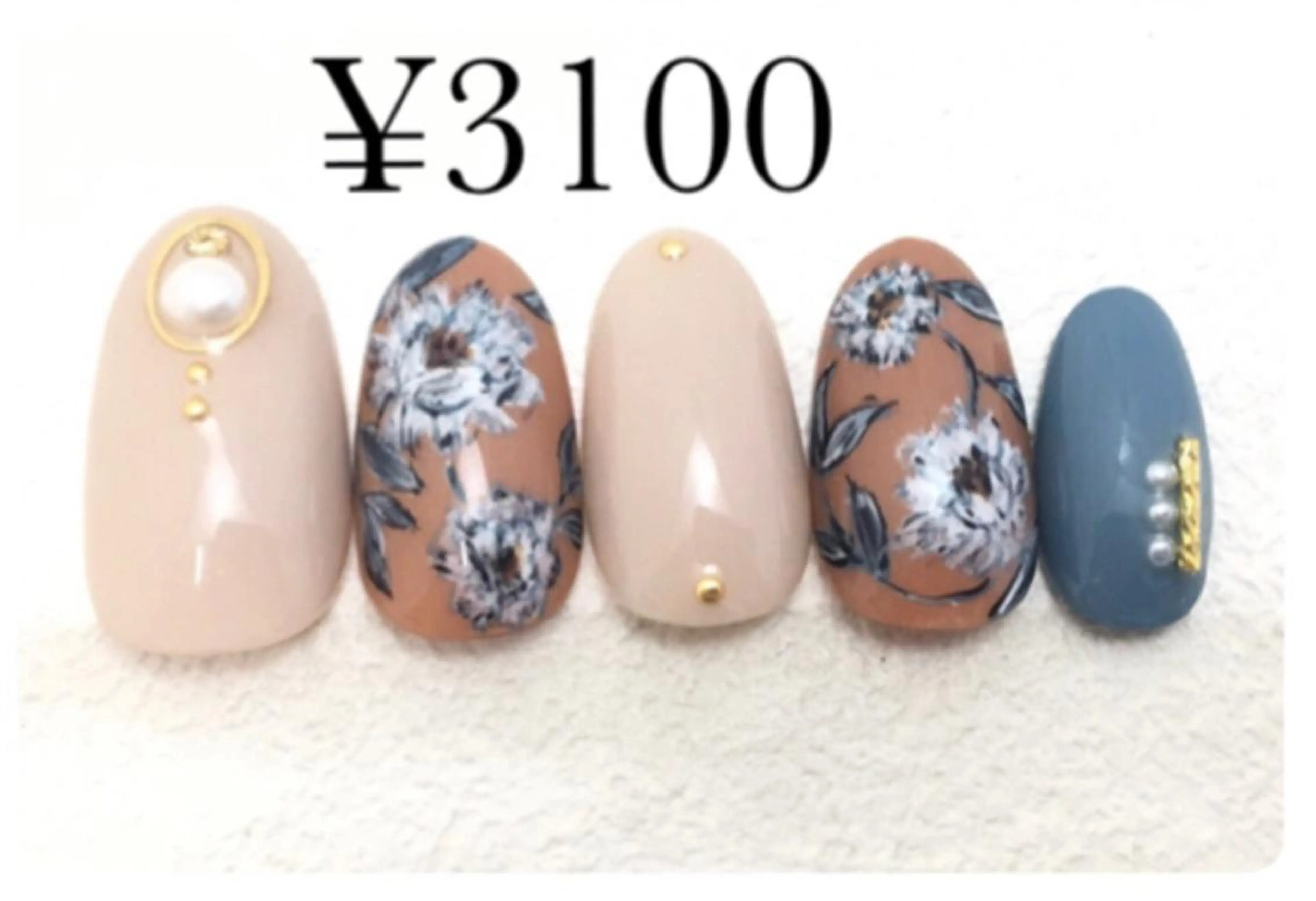 ネイル 株式会社JUEGO .○°のネイルデザイン