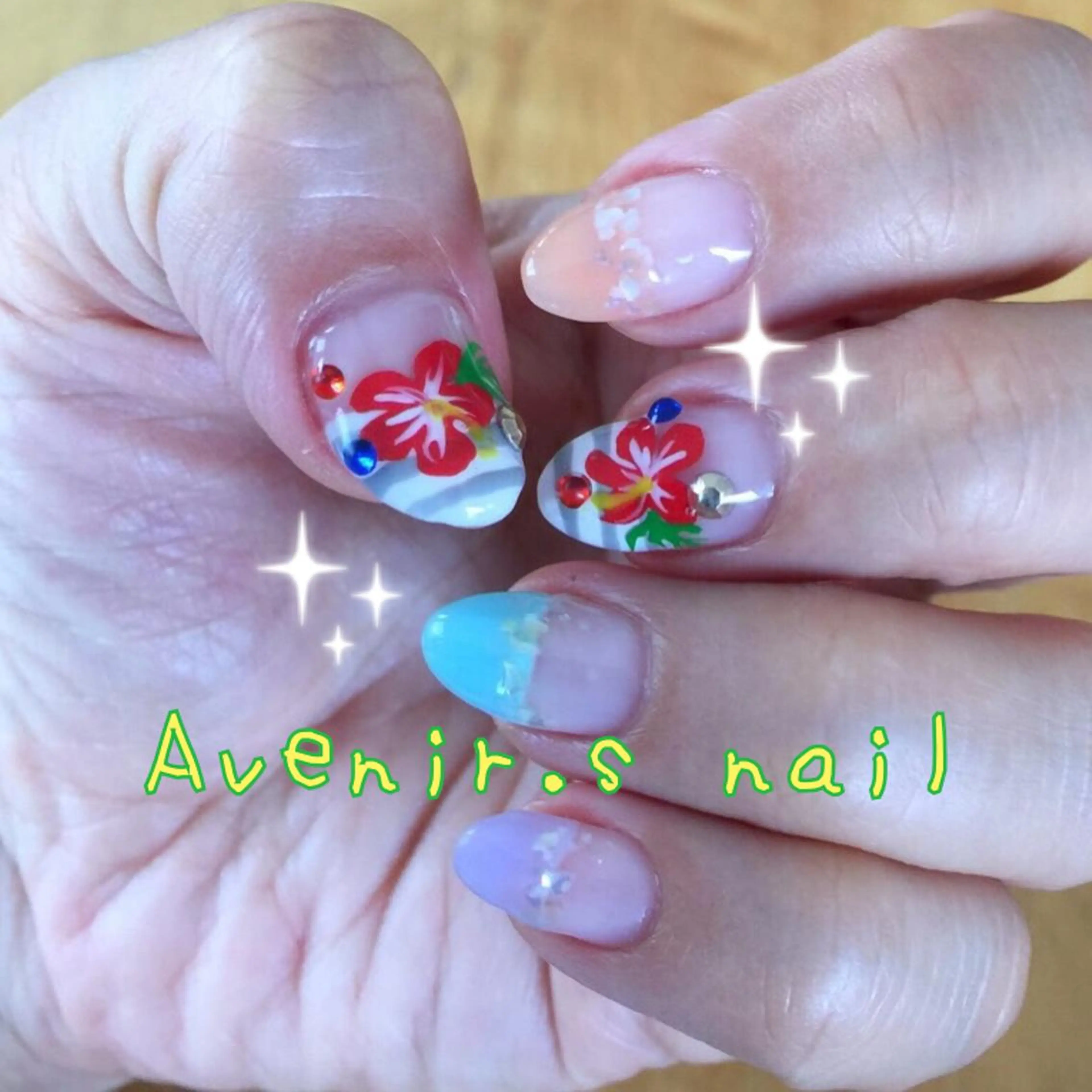ネイル アートネイル ボーダー Home Salon Avenir.のネイルデザイン