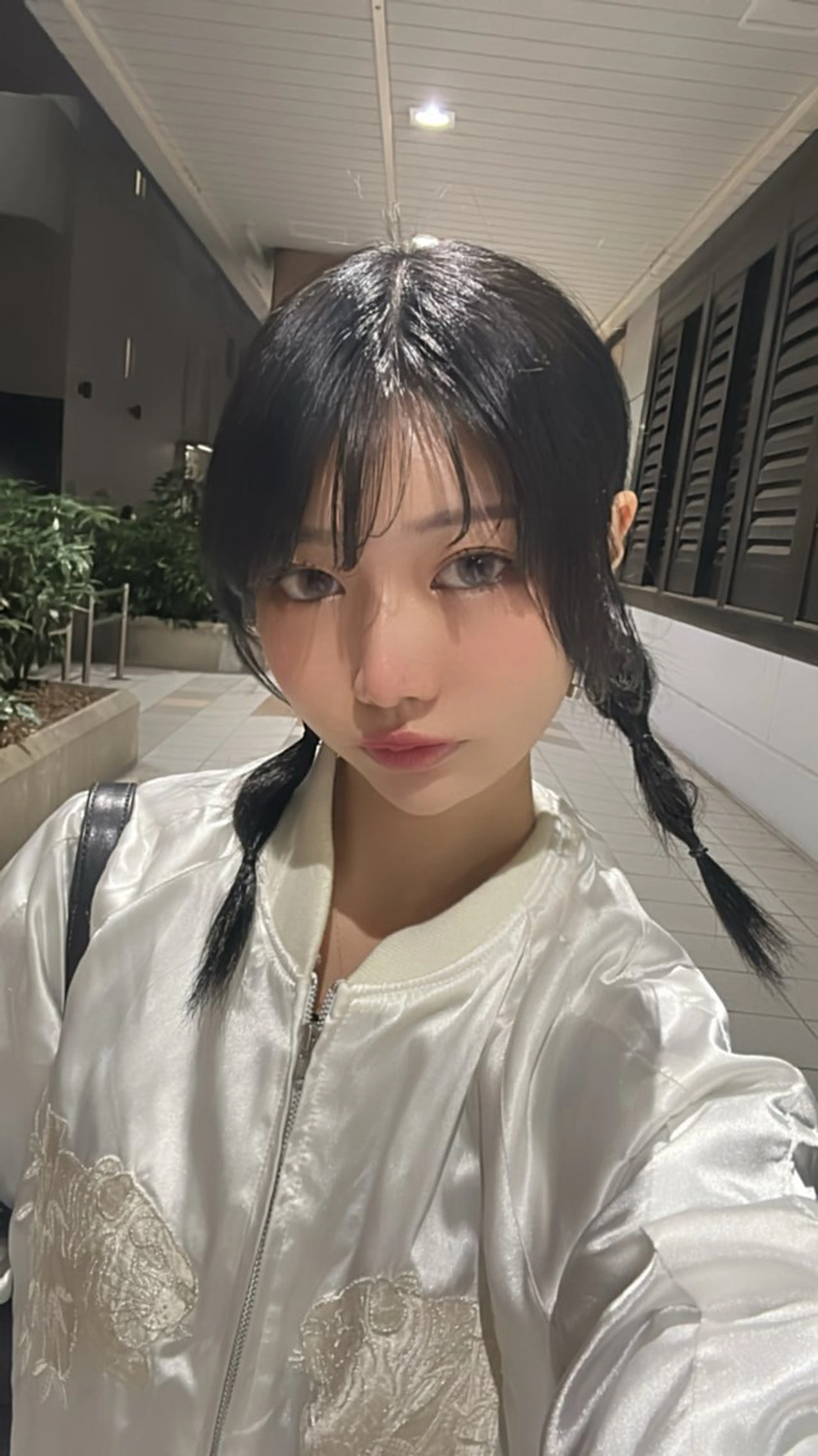 セミロング 韓国風ヘア 🫧うる艶color 🩵綾🌙のヘアスタイル
