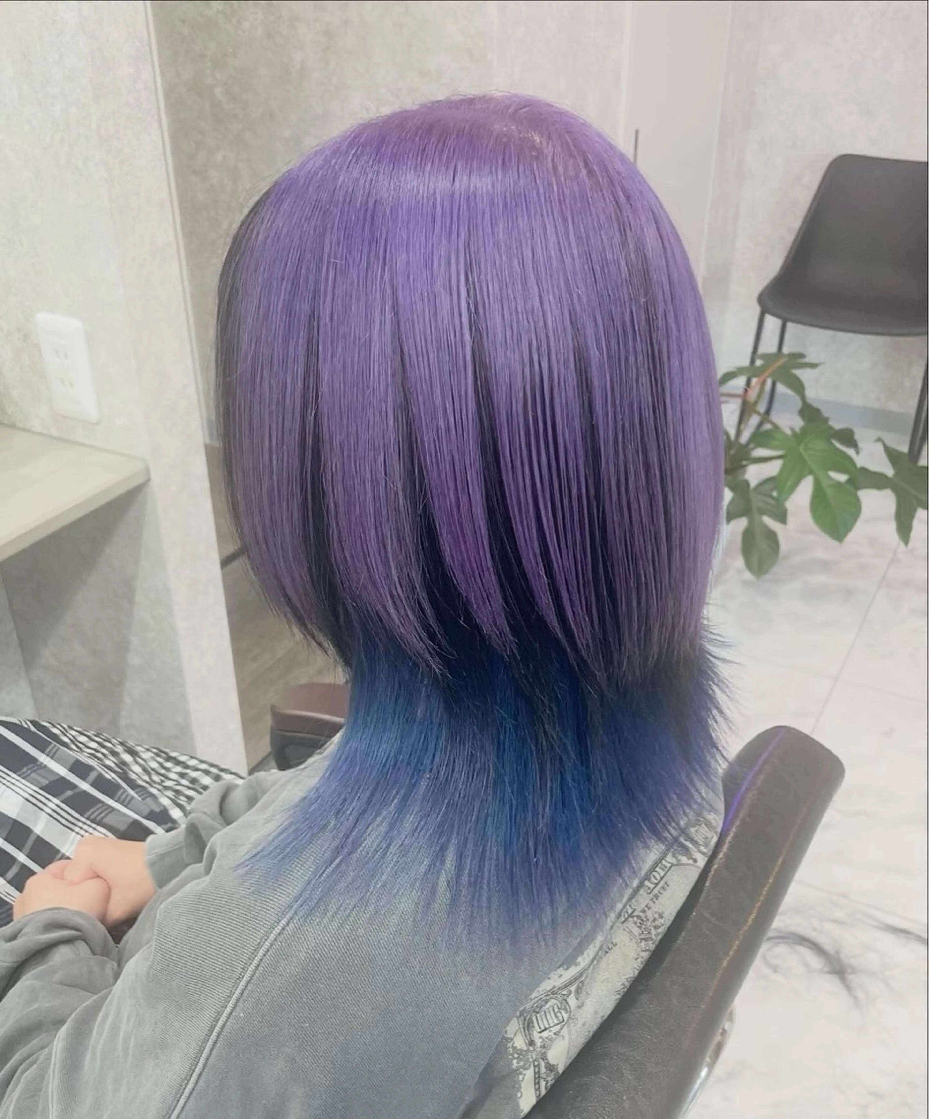 ミディアム 🦋ハイトーン🦋 石山 希理🦋のヘアスタイル