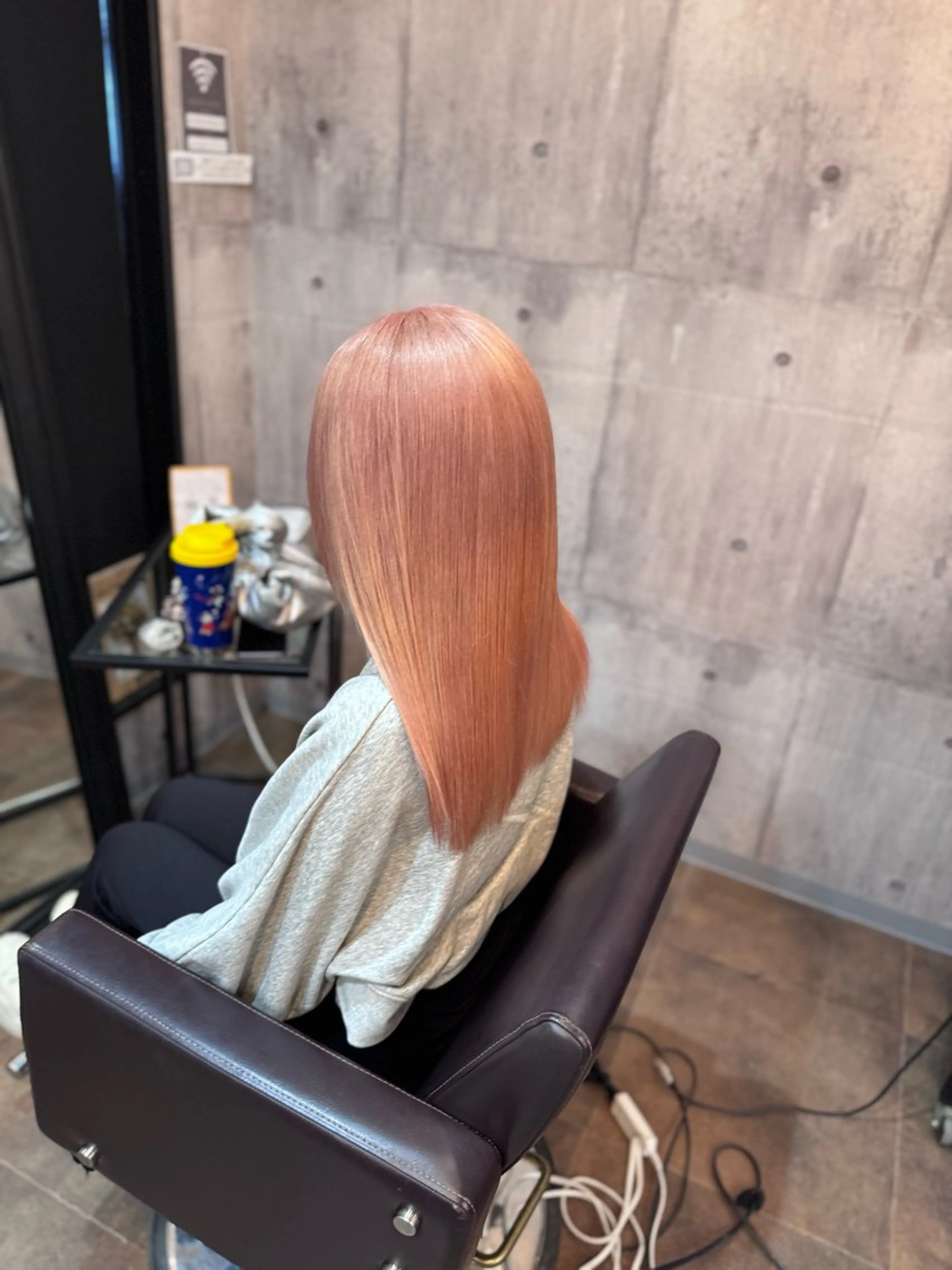 カラー ブリーチ えりな・安心 ・丁寧な美容師🌱のヘアスタイル
