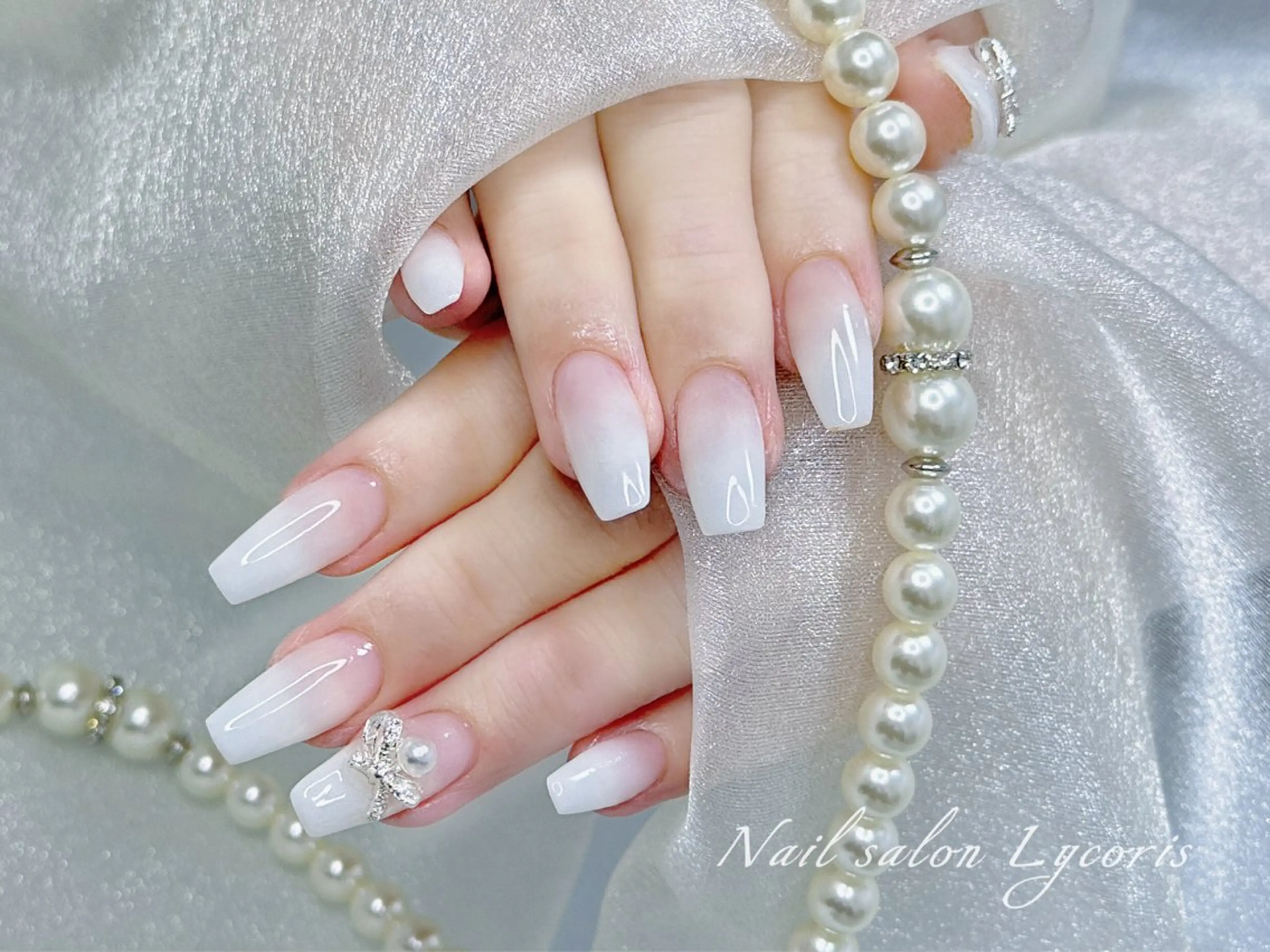 ネイル グラデーション ハンドネイル Nail salon Lycoris キキのネイルデザイン