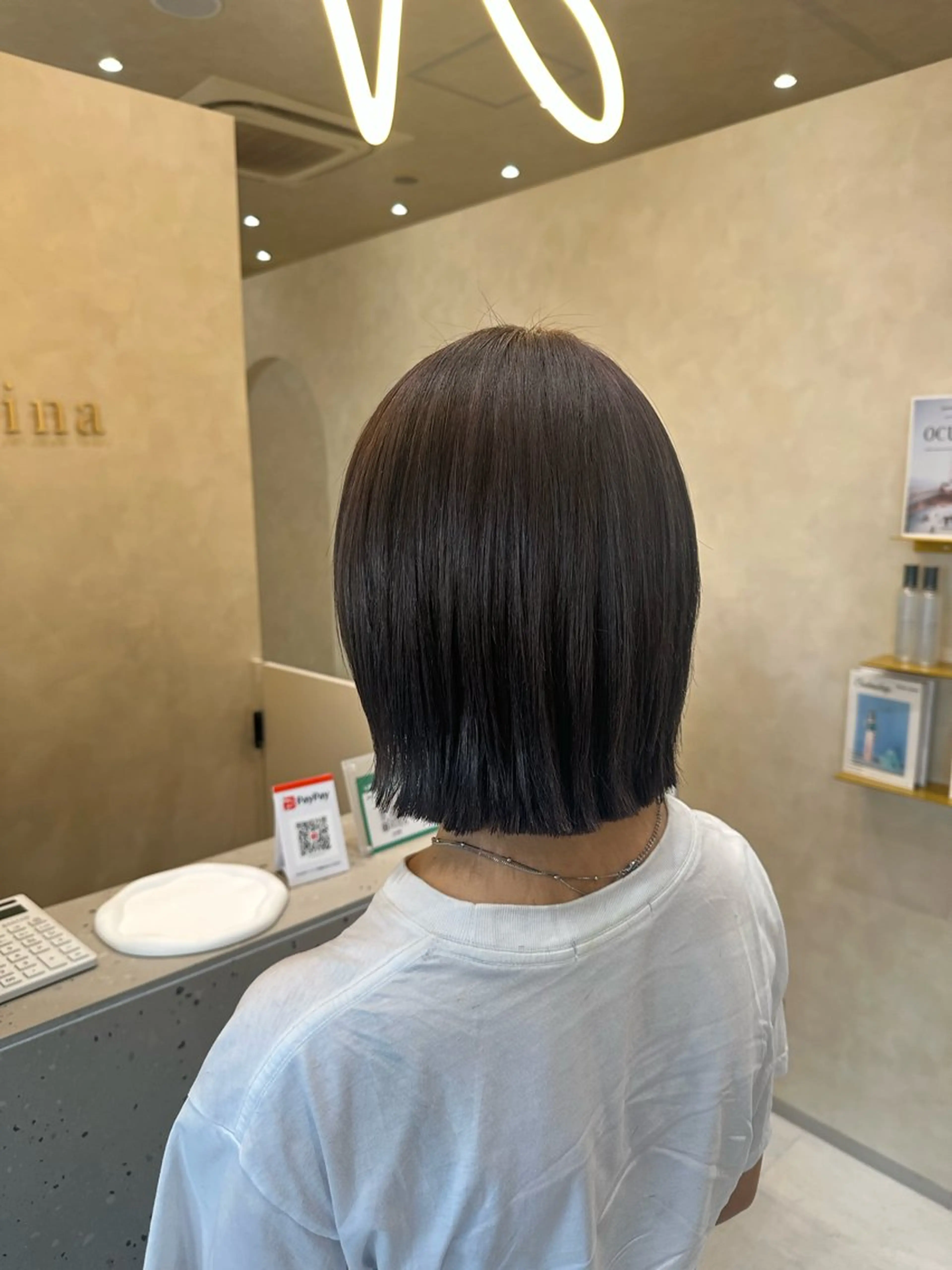 ミディアム カット ヘアカラー トリートメント 松浦 永里のヘアスタイル