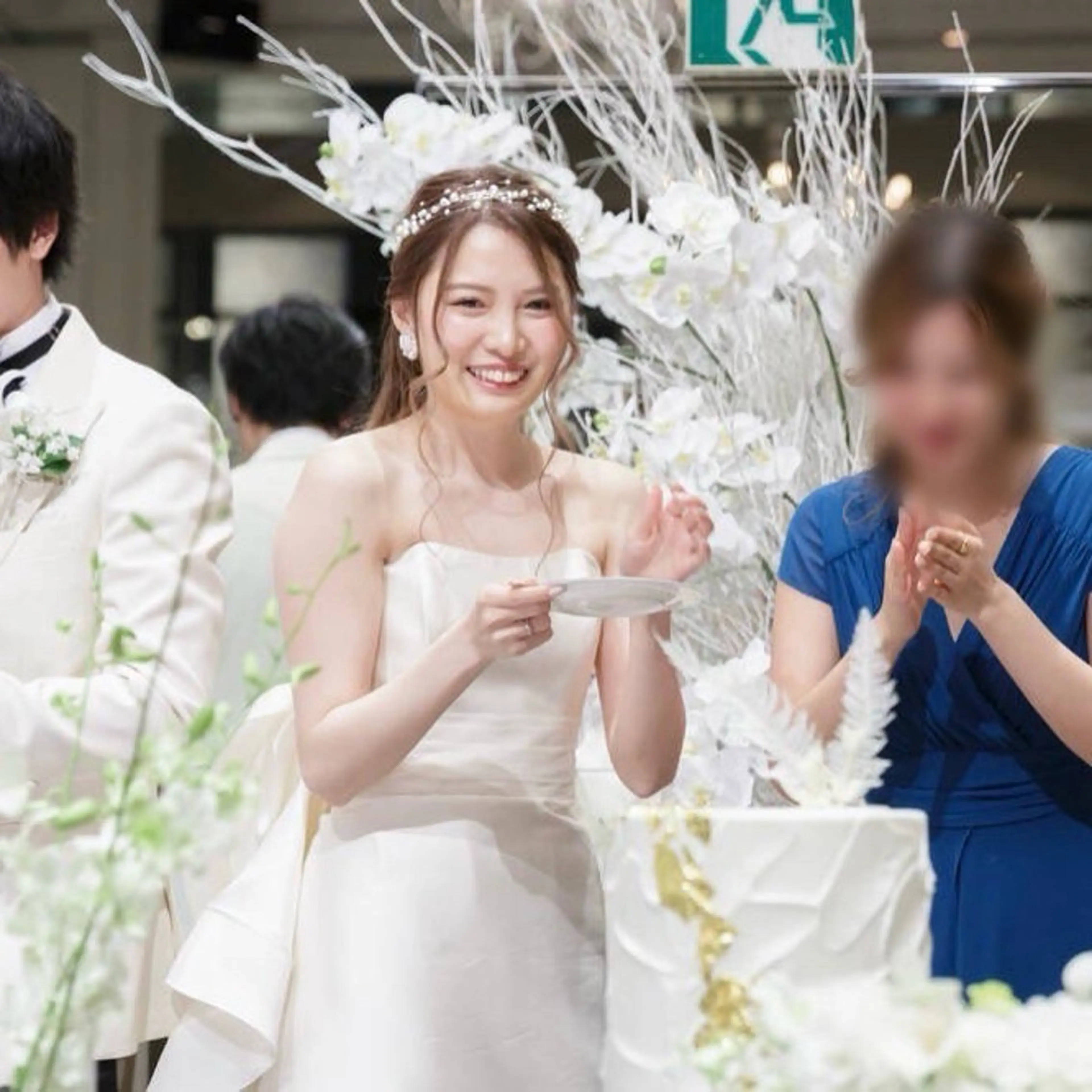 《結婚式直前/ブライダルプラン💍》歯のセルフホワイト ニング⭐︎10分×6照射×2来店、初回は無料カウンセリング付きの写真