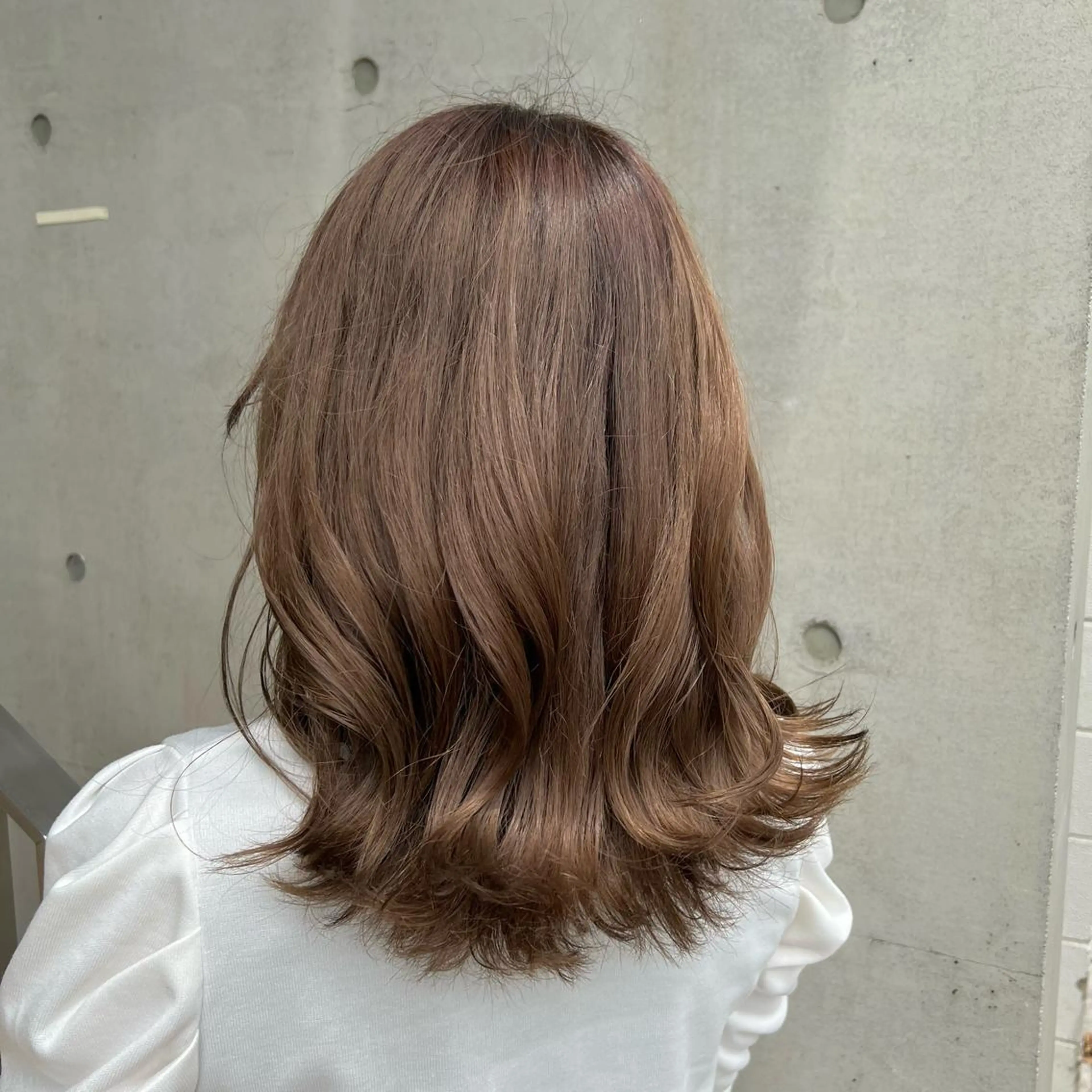 カラー ベージュカラー ヘアカラー トリートメント stylist 🐶内藤 成香のヘアスタイル
