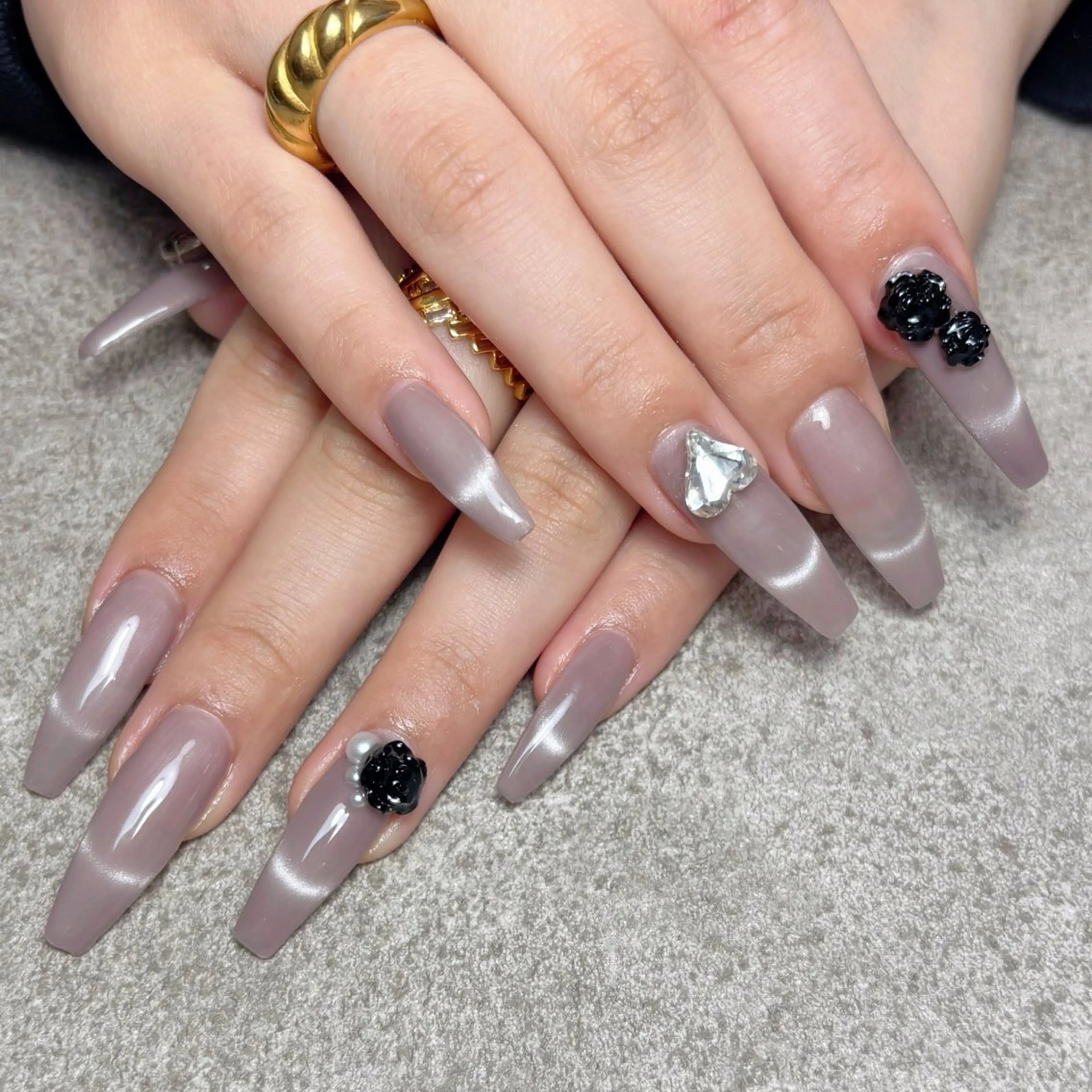 ネイル ロングネイル スーパーロングネイル ハンドネイル nailroom DIASOMNIAのネイルデザイン