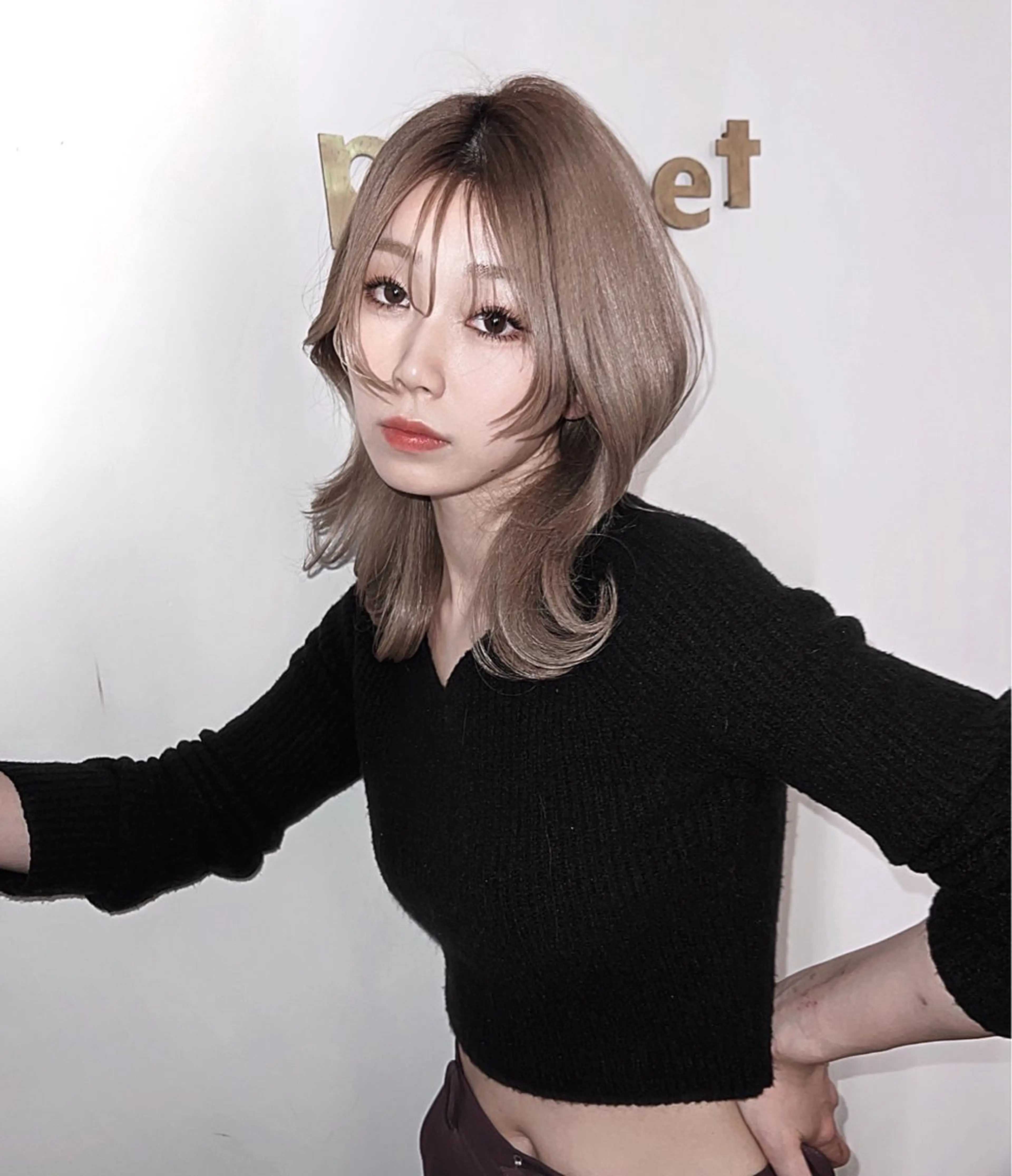 ミディアム カラー ウルフカット カット トリートメント Pocket仙台 💚モエリのヘアスタイル