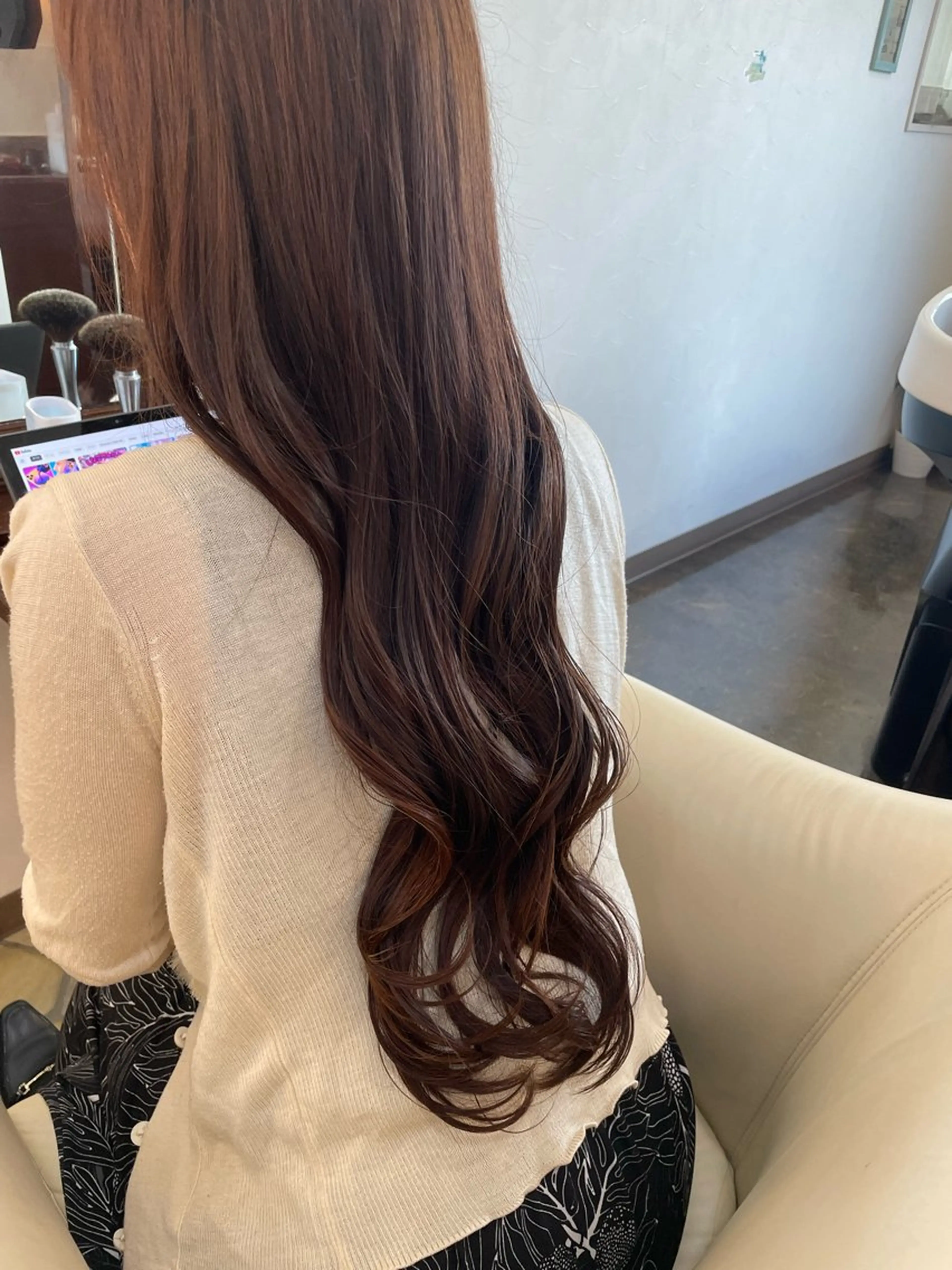 ロング タツミ マコトのヘアスタイル