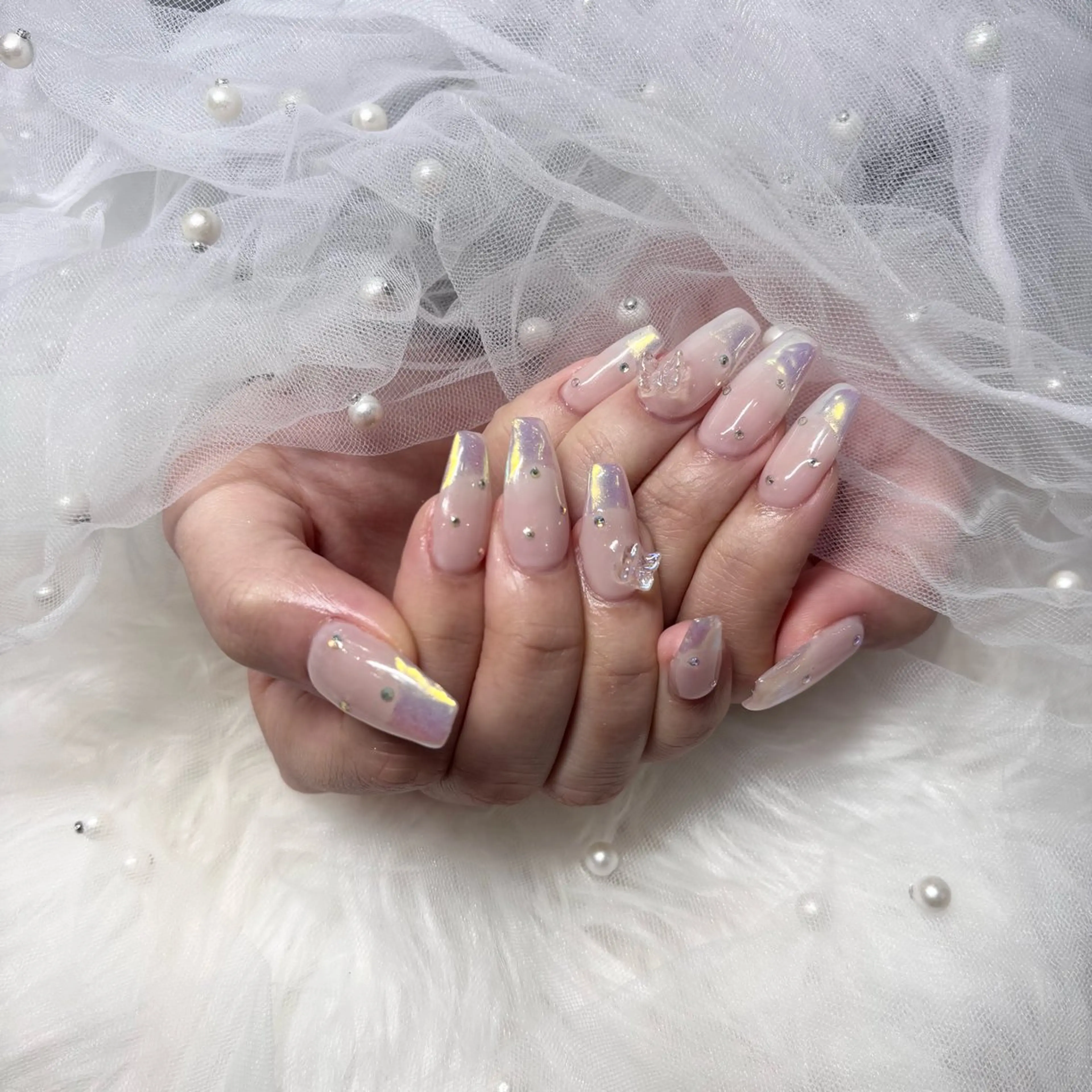 ネイル アートネイル オーロラネイル ハンドネイル Babel北堀江店所属・Babel 北堀江店のネイルデザイン