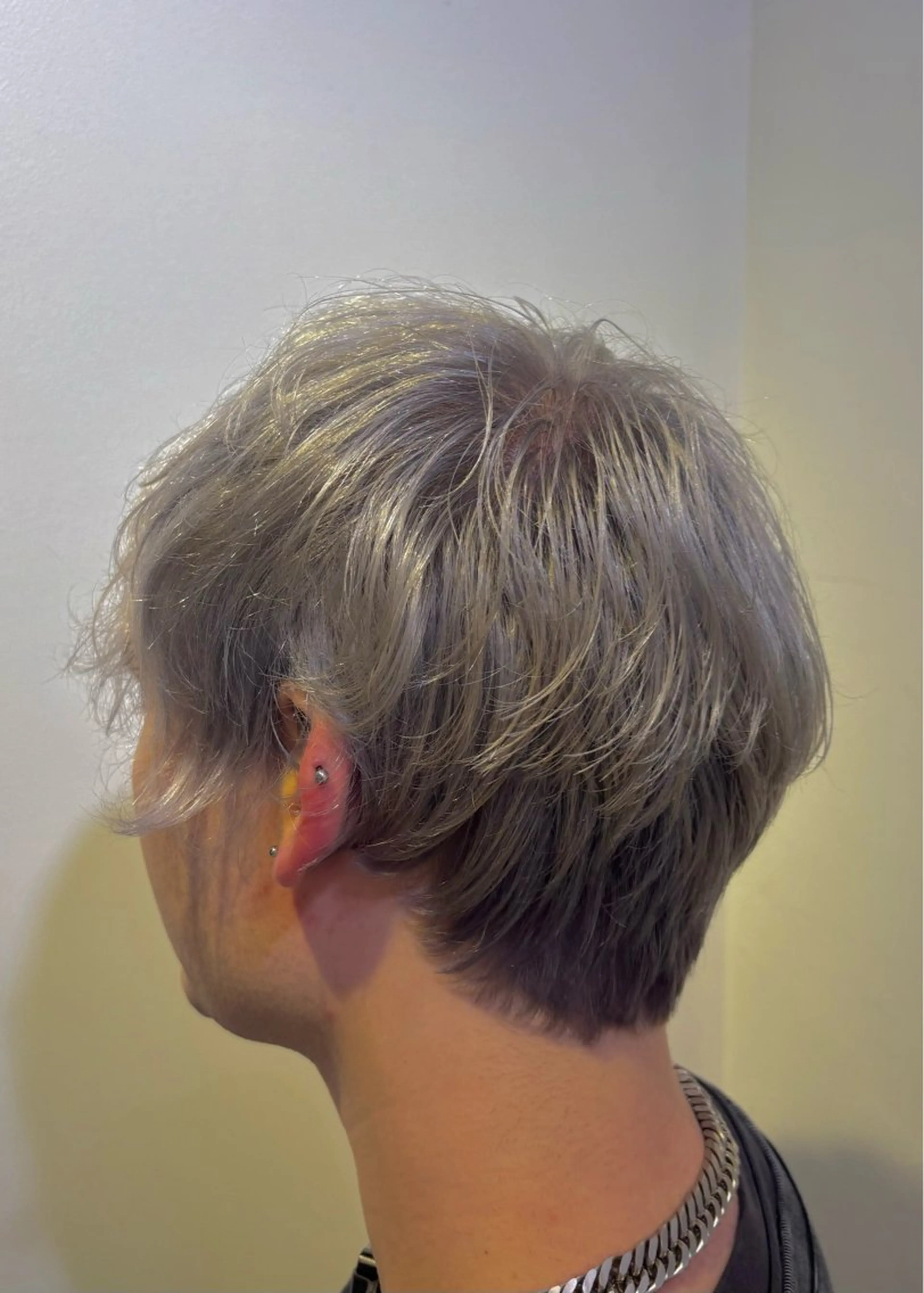 ショート カラー メンズ カット ヘアカラー ナルカワ アユミのヘアスタイル