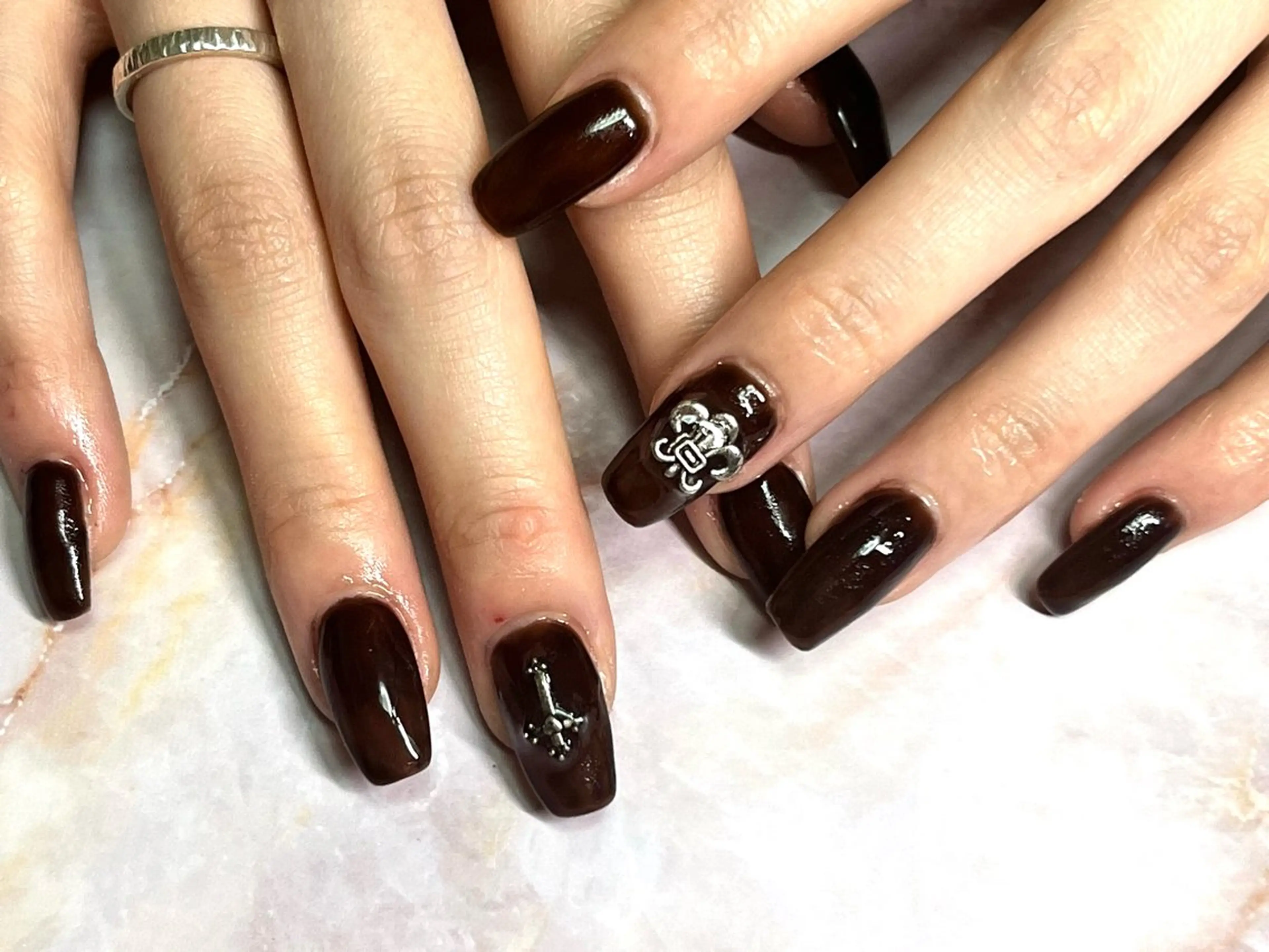 ネイル plaisir所属・plaisir プレジールネイルのネイルデザイン