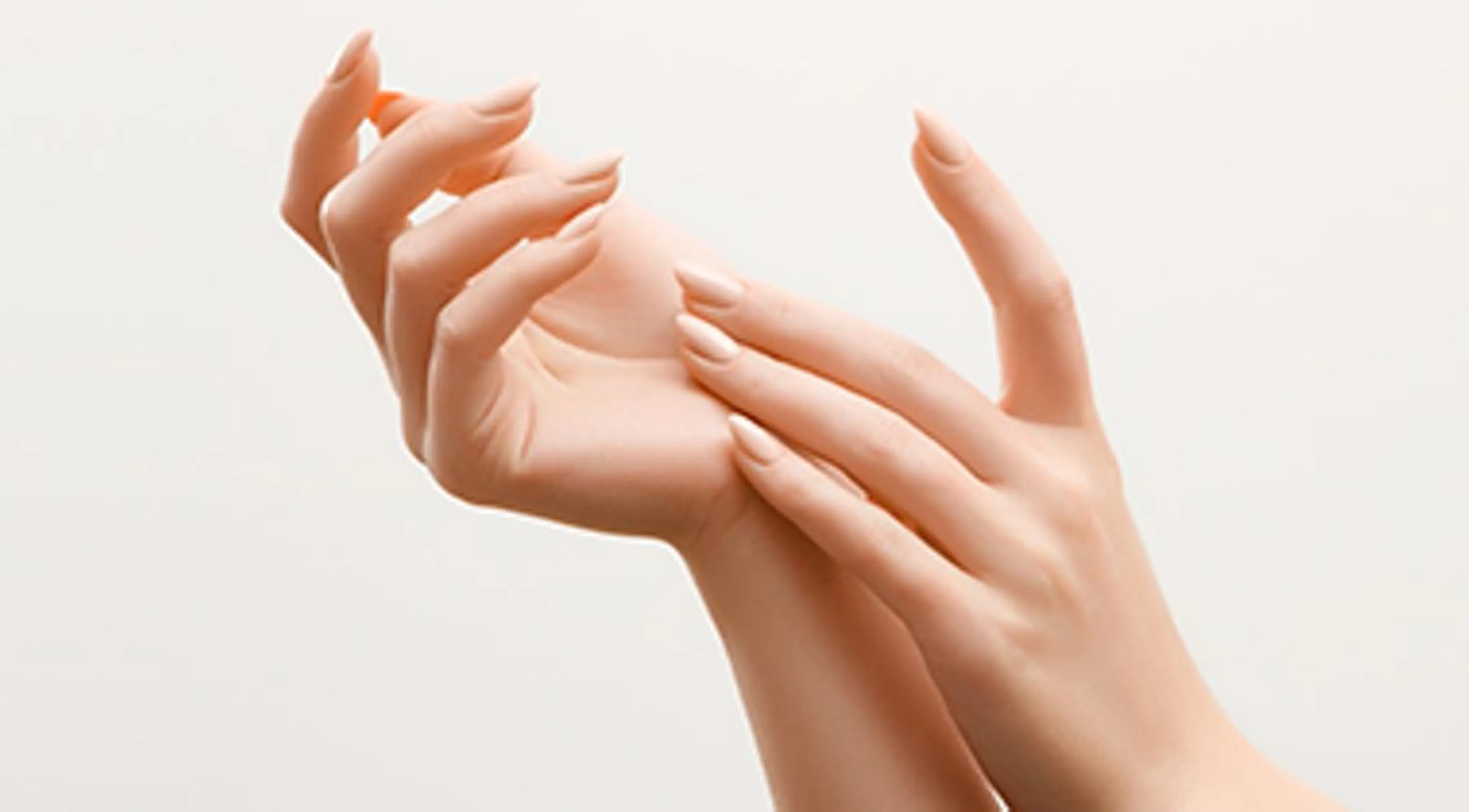 ネイル Olivia アイラッシュのマツエク・マツパデザイン