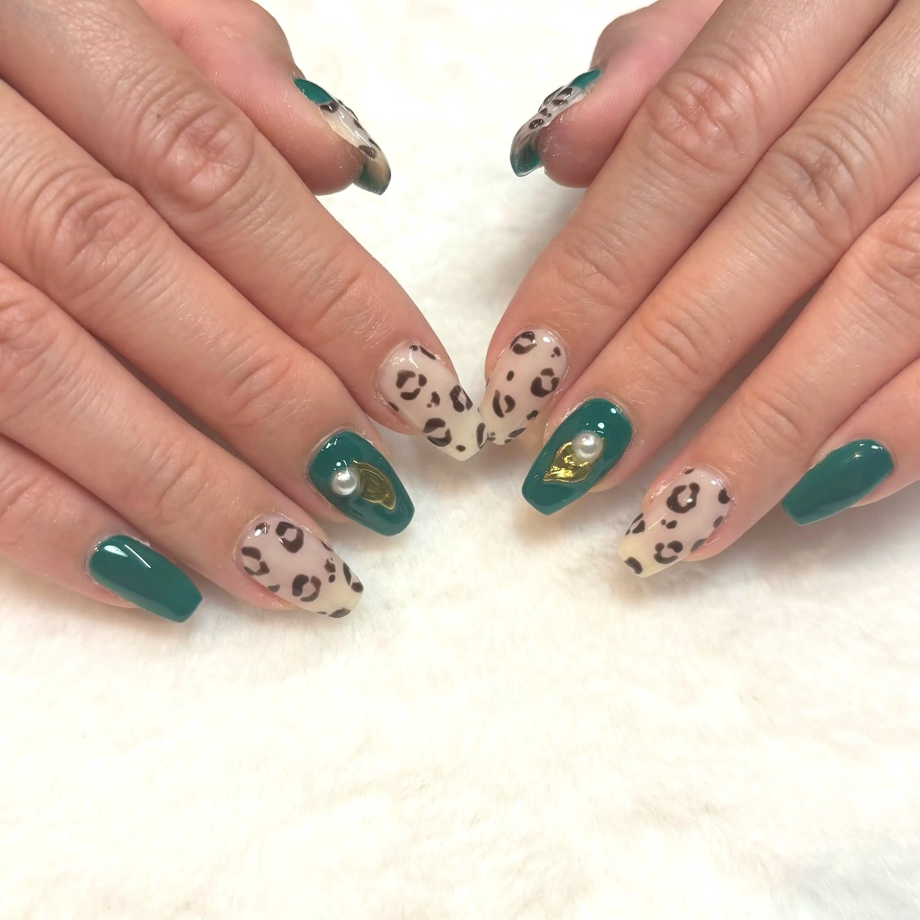 ネイル BOTA NAIL 🪽UMIのネイルデザイン
