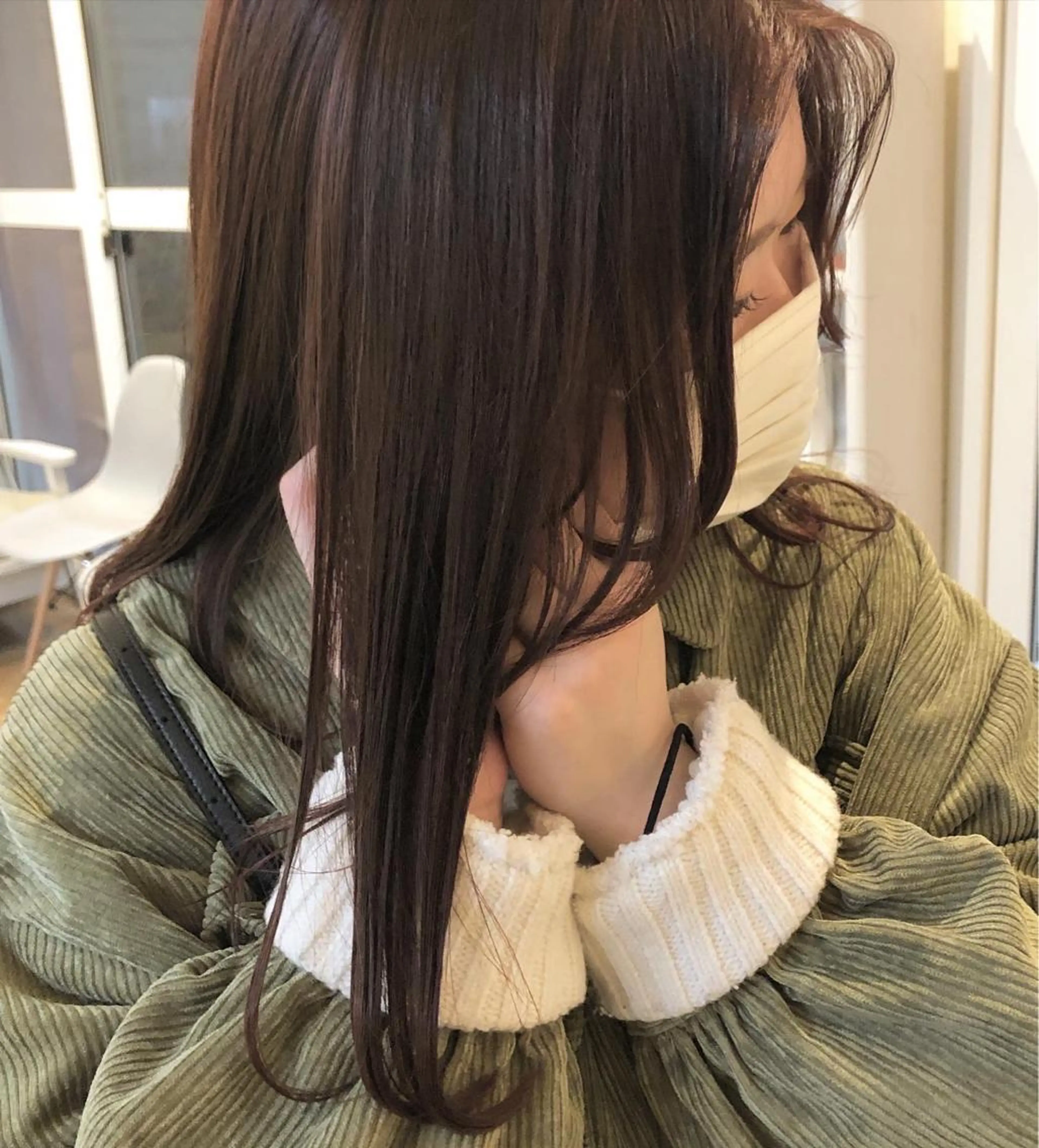 セミロング カラー ブラウンカラー Pocketいわき 深谷 智花のヘアスタイル