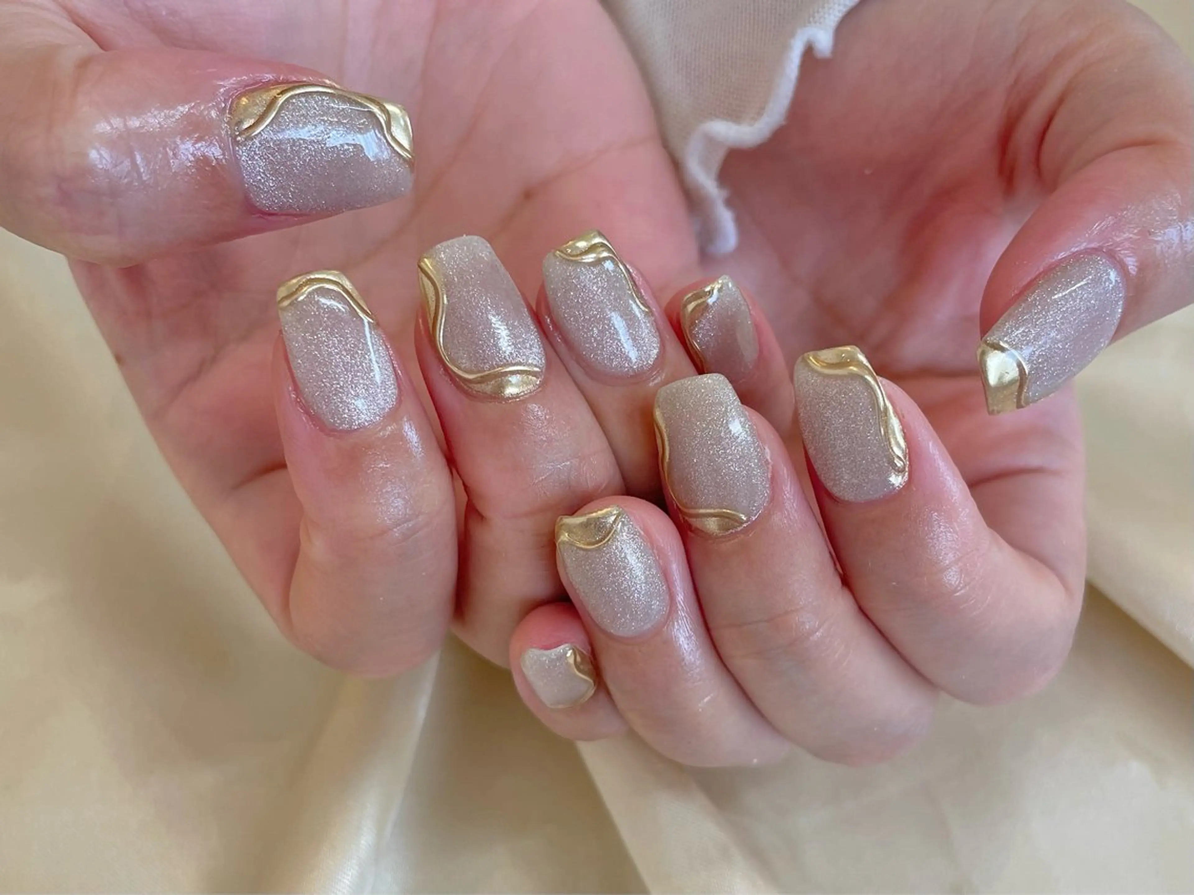 ネイル essence所属・pétit maakoのネイルデザイン