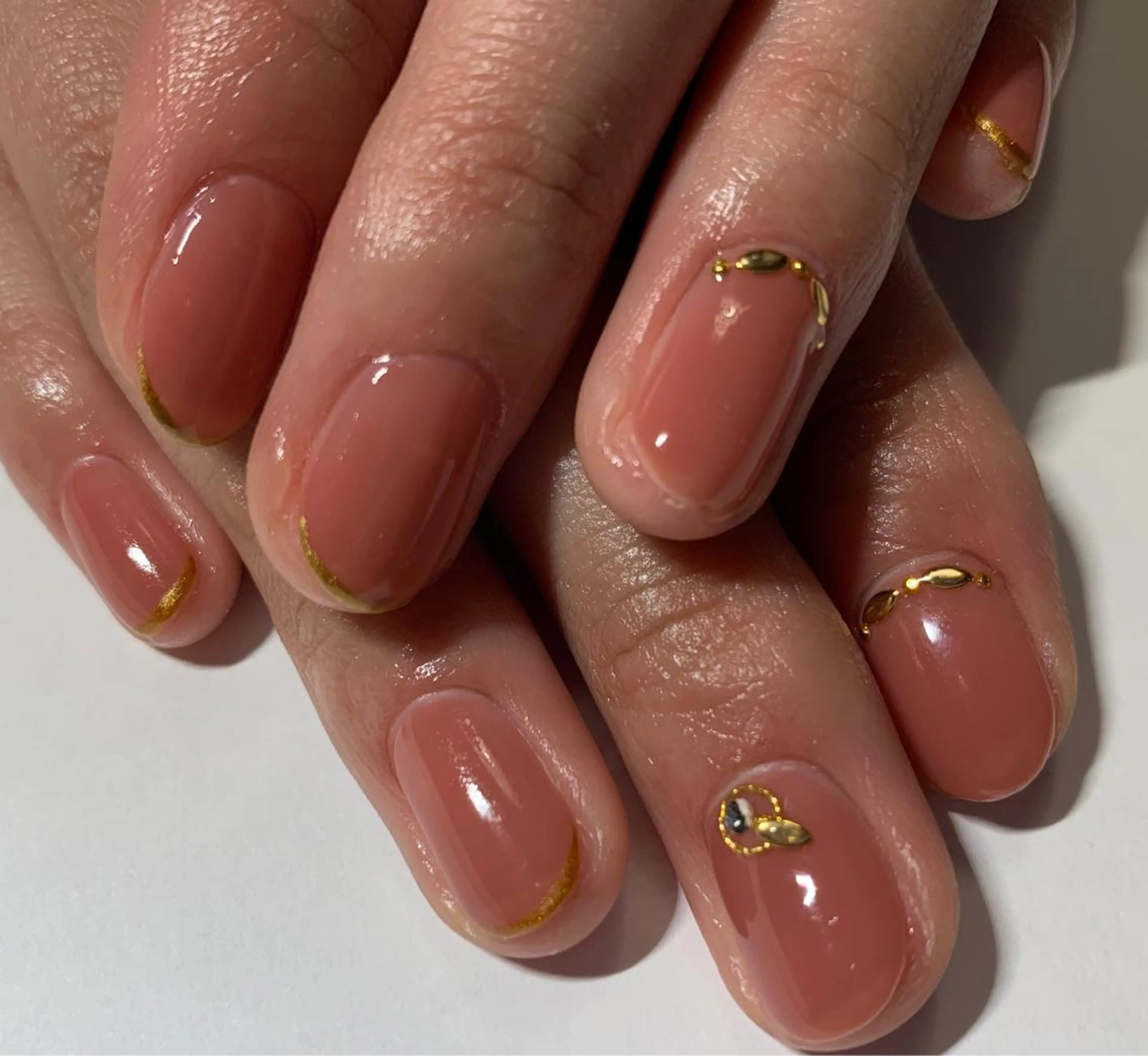 ネイル ラメ(グリッター) Kanal Kanaのエステ・リラクイメージ