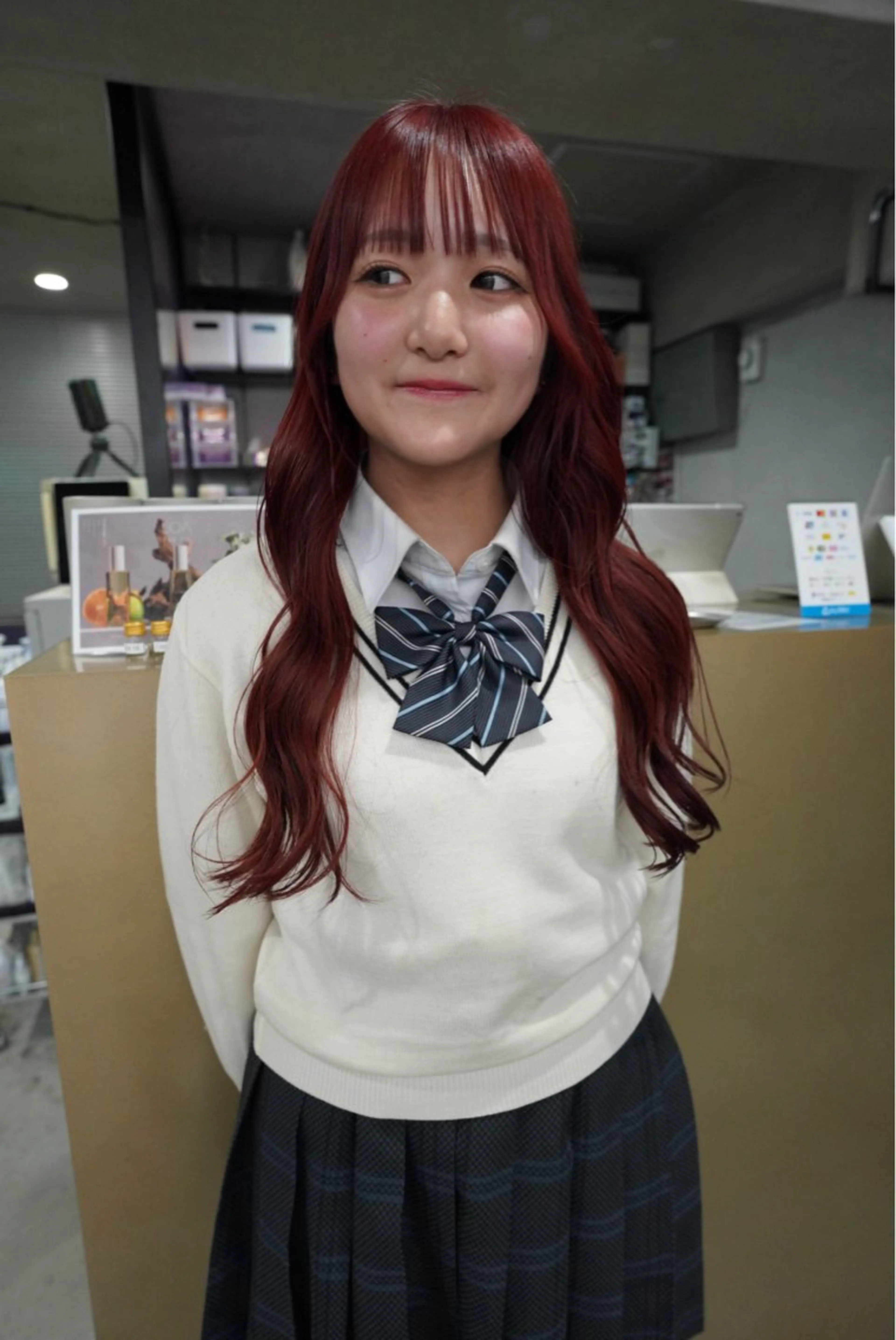 ロング カラー ヘアカラー 堀 愛深のヘアスタイル