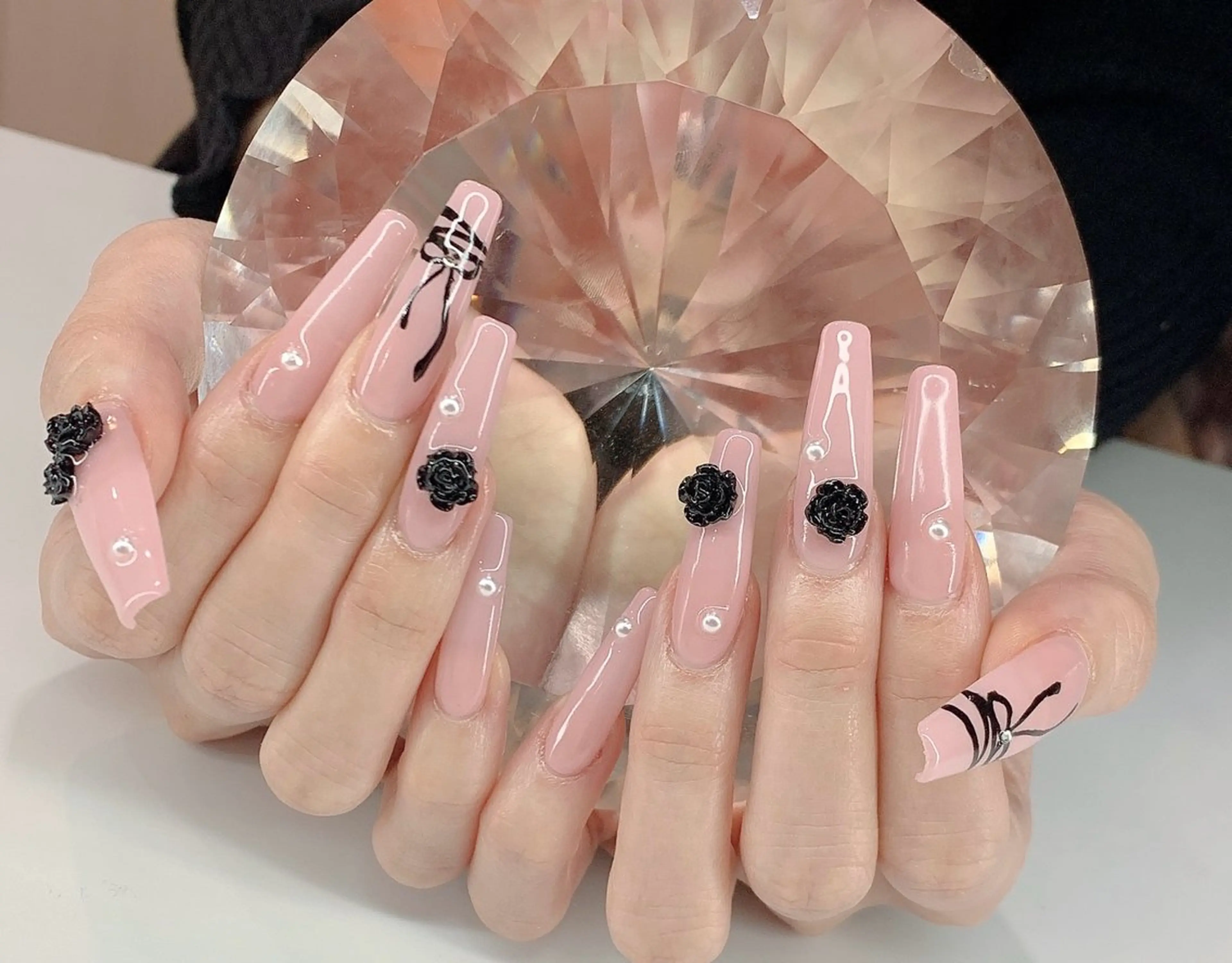 ネイル ハンドネイル LoaChaton kaeのネイルデザイン