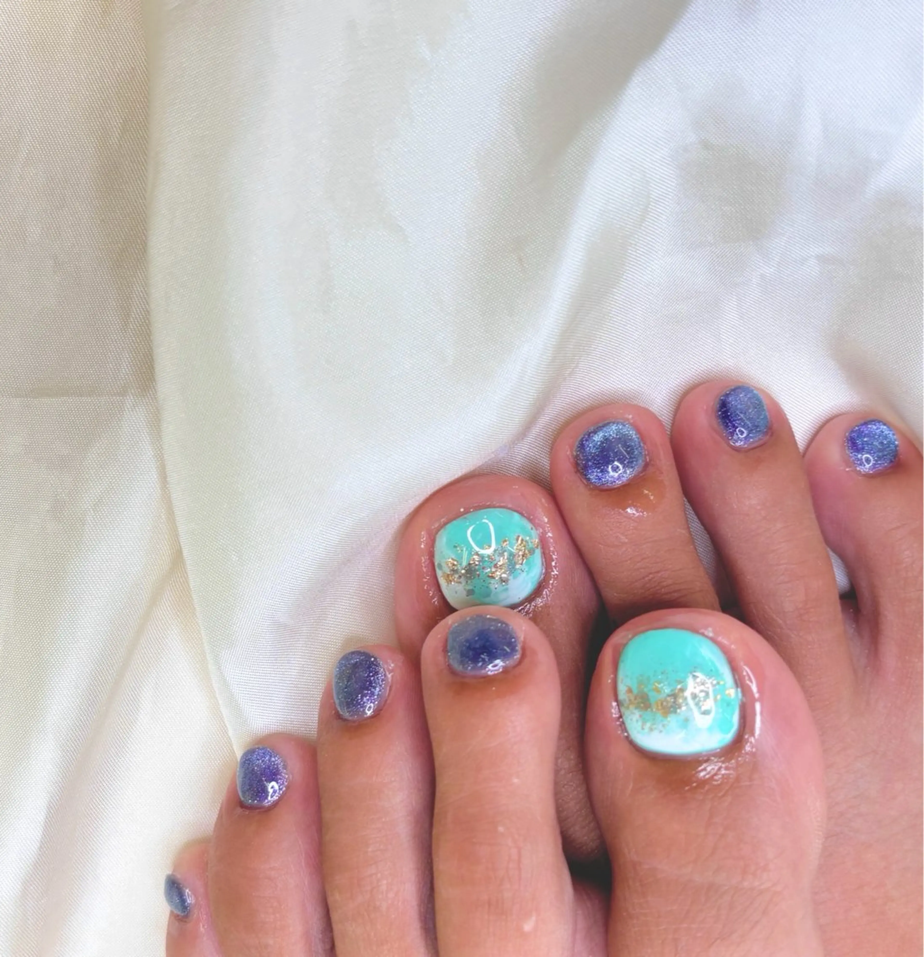 ネイル フットネイル Emma Jewel🏛️♡のネイルデザイン