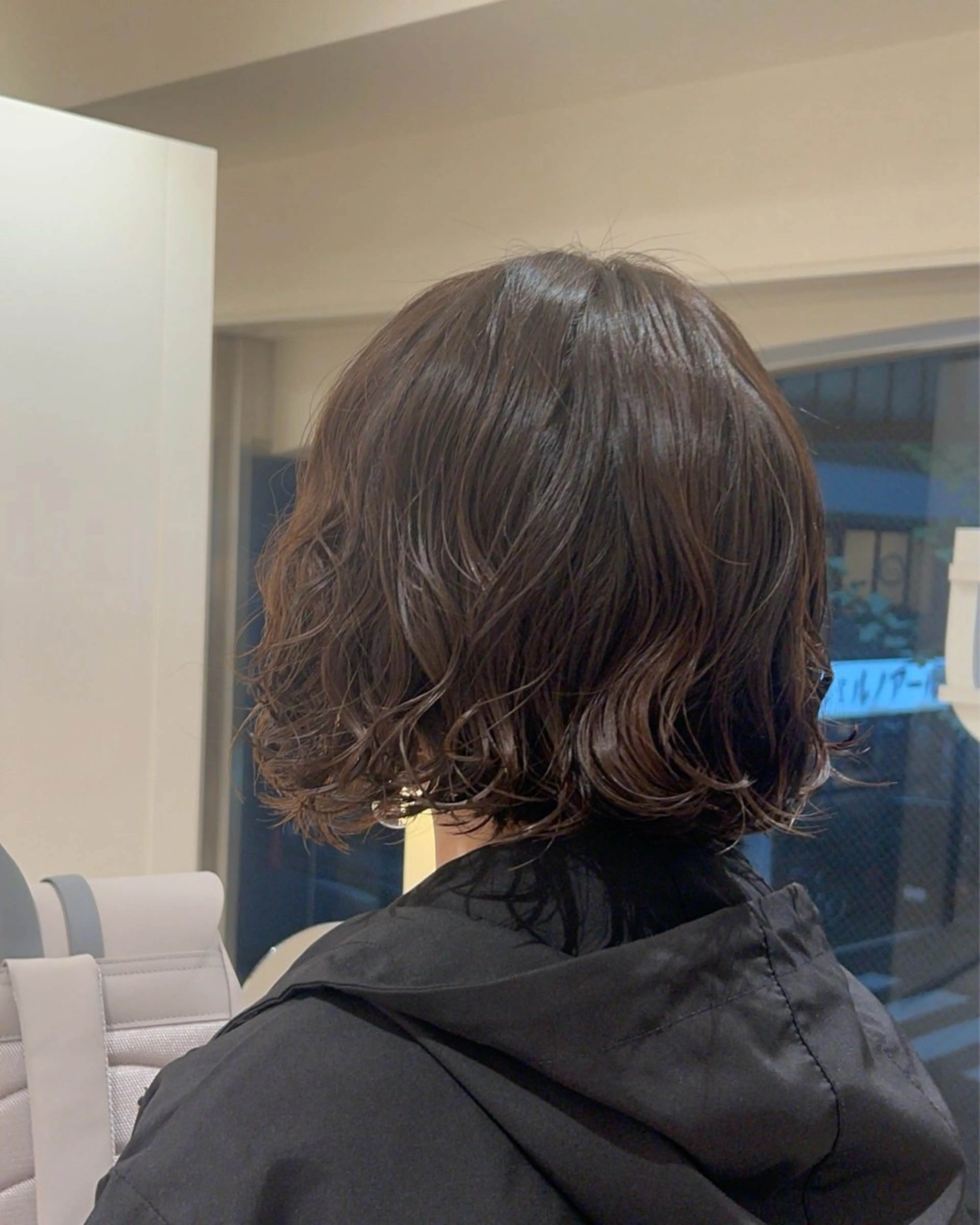 ミディアム パーマ ミディアムパーマ ボブ 顔まわりカット🥀 原ちひろのヘアスタイル