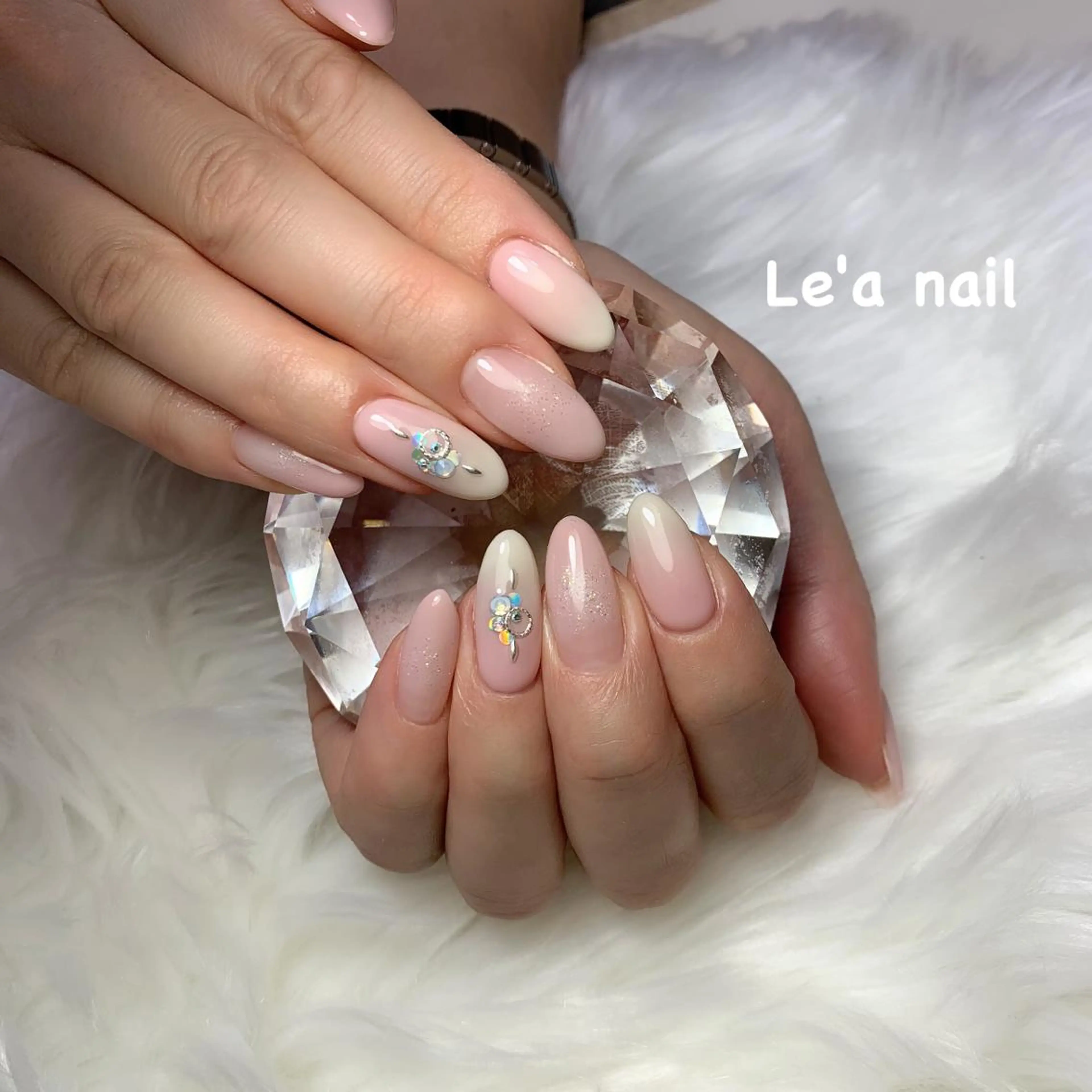 ネイル ハンドネイル 'mm所属・'mm  (ミリ) ＭＡＮＡＭＩのネイルデザイン