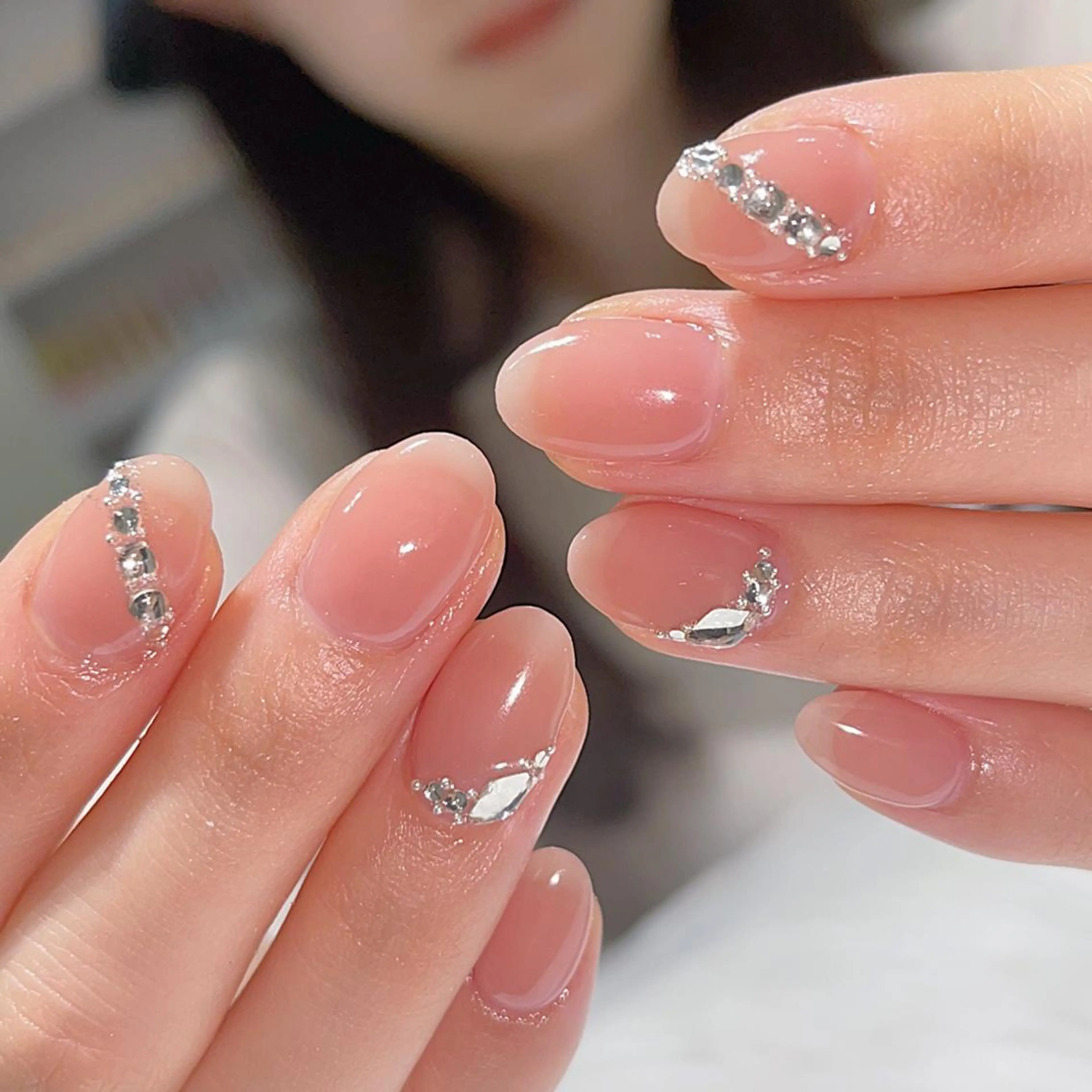 ネイル Queens 榊 まおのネイルデザイン
