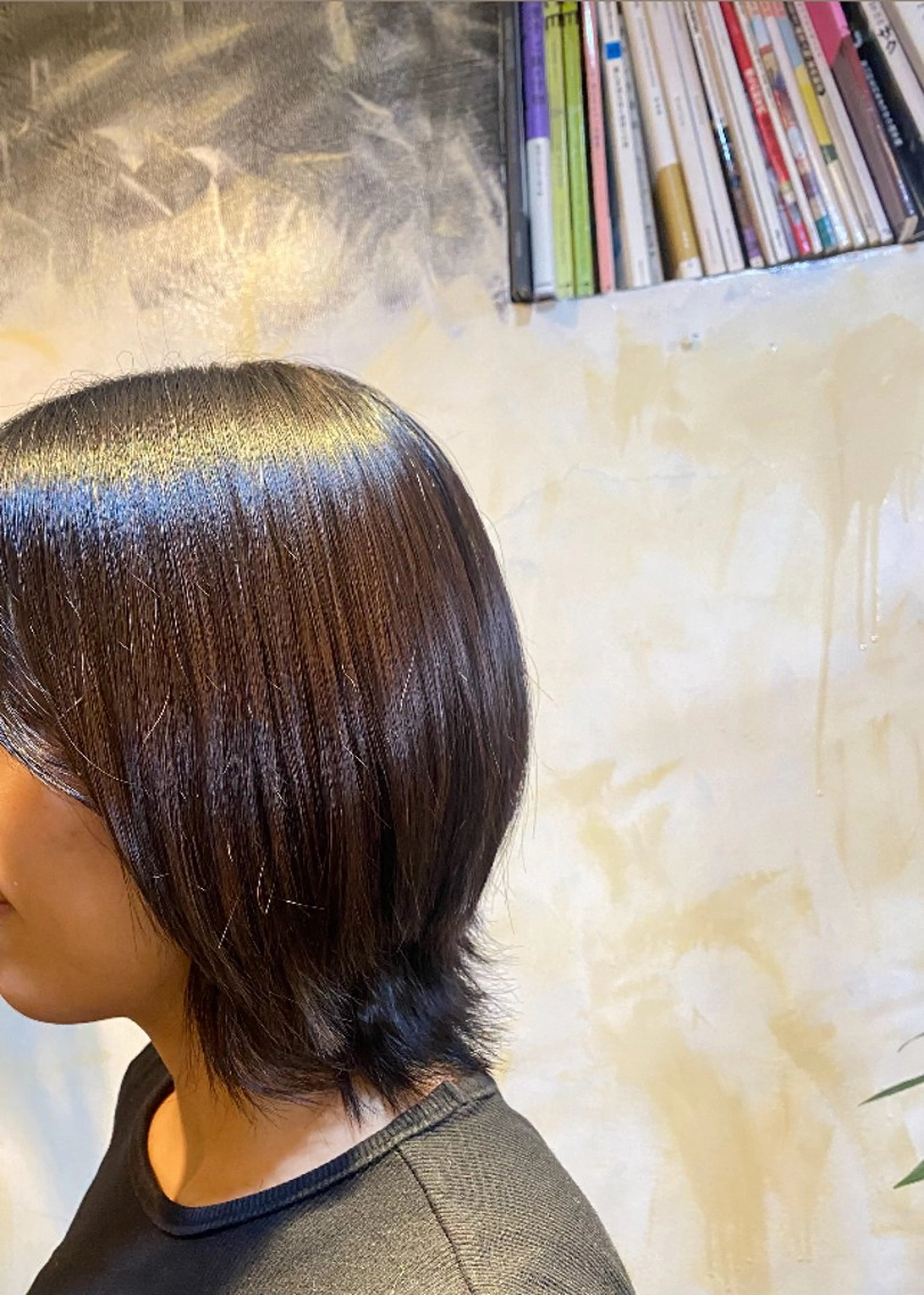 ショート ボブ ウルフカット eida 神保町所属・RISA🩶🐈‍⬛ カット✨透明感カラーのヘアスタイル