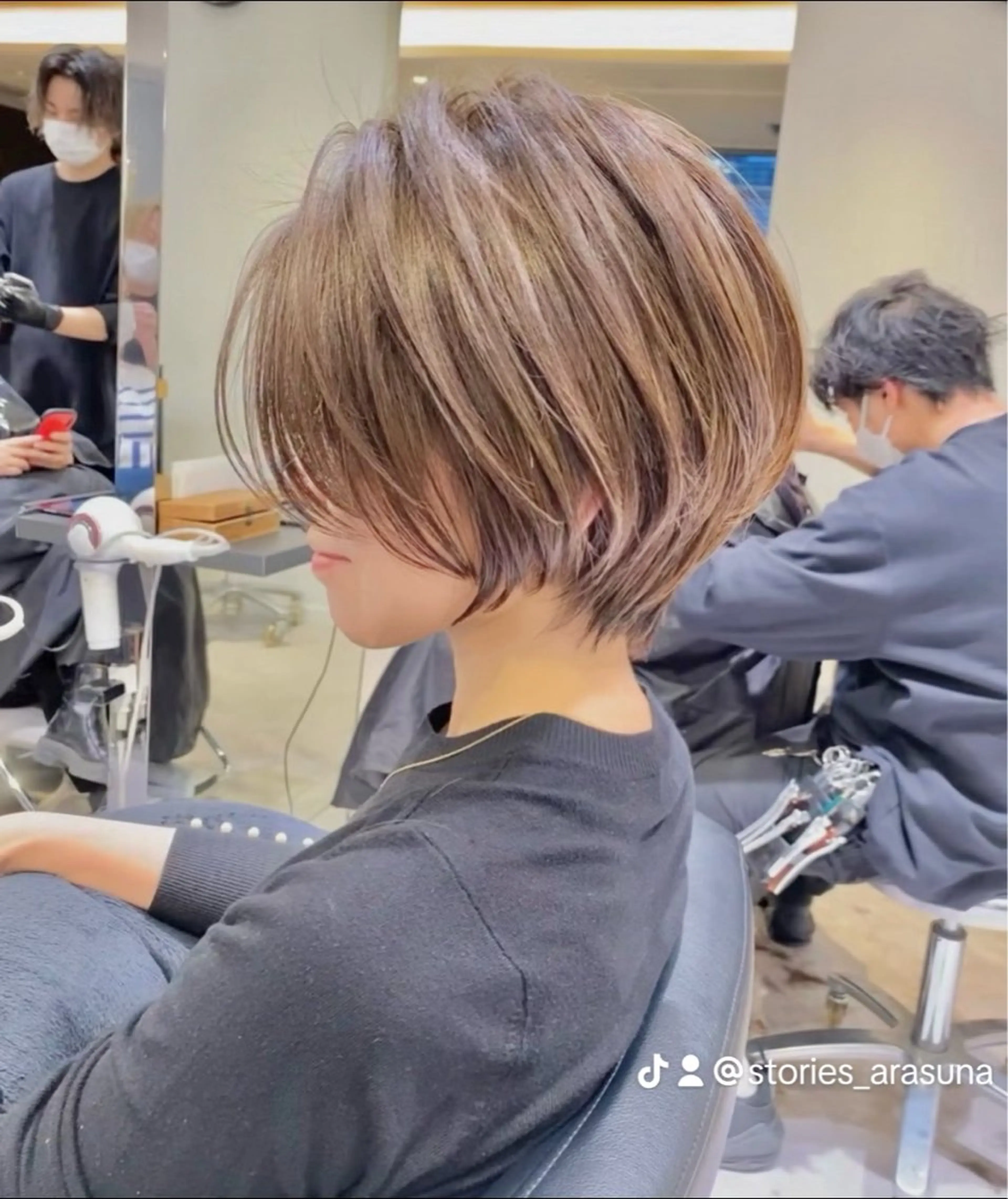 ショート 無料カットモデル/ 大人ショート/荒砂のヘアスタイル