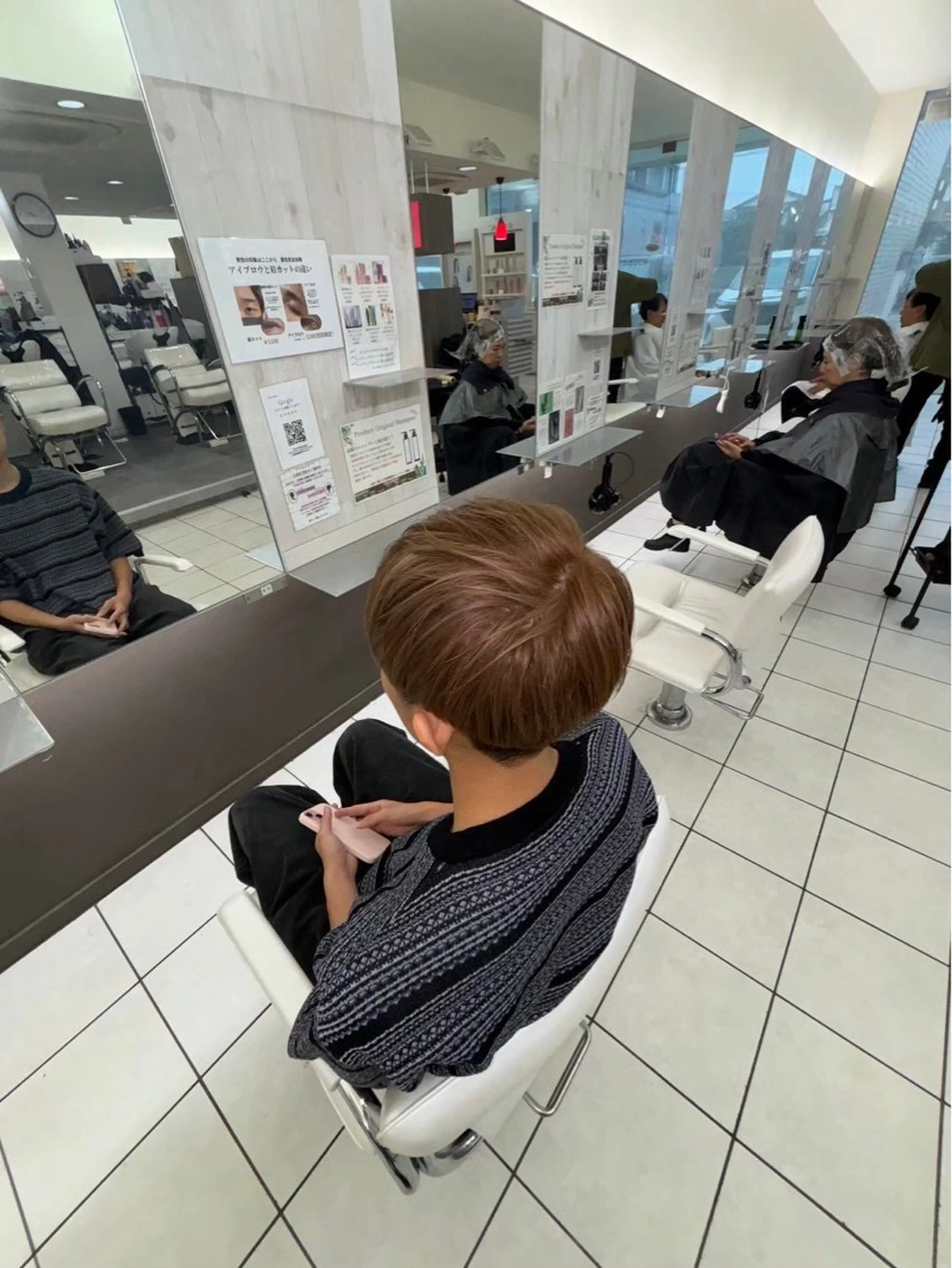 ショート カラー カット ヘアカラー トリートメント 艶髪×白髪ぼかし 田玉裕樹のヘアスタイル