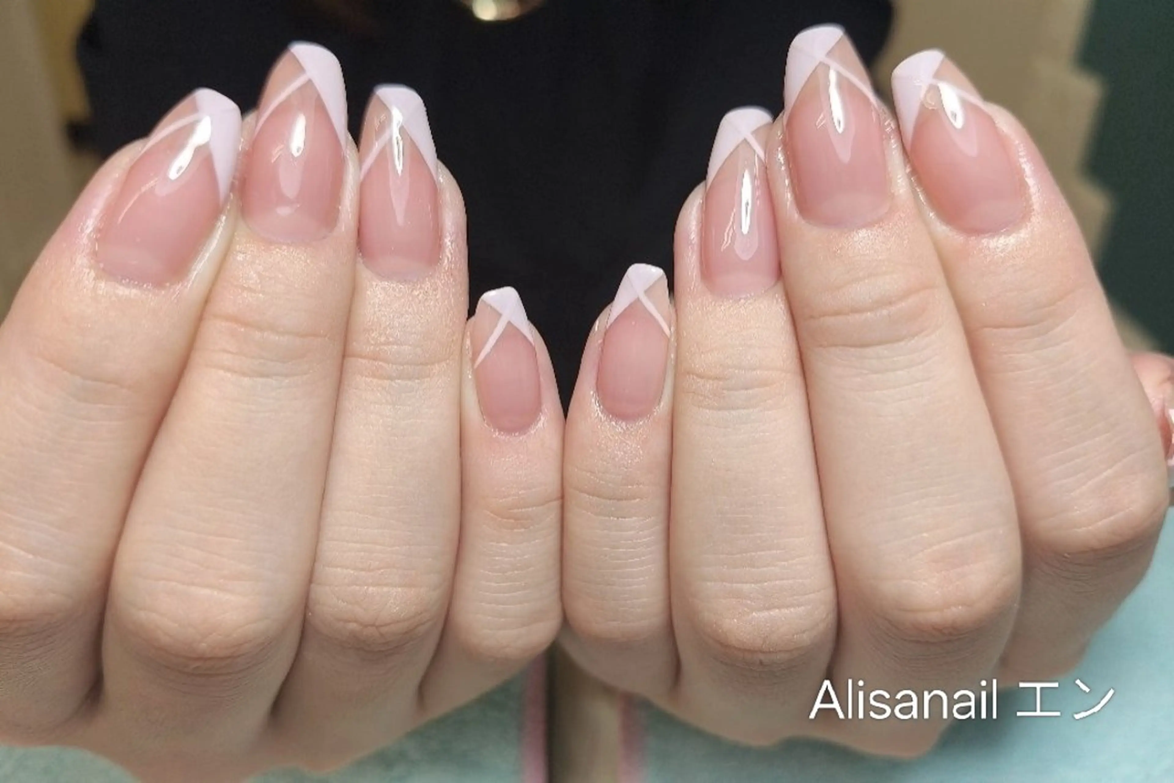 ネイル フレンチネイル エ ンのネイルデザイン