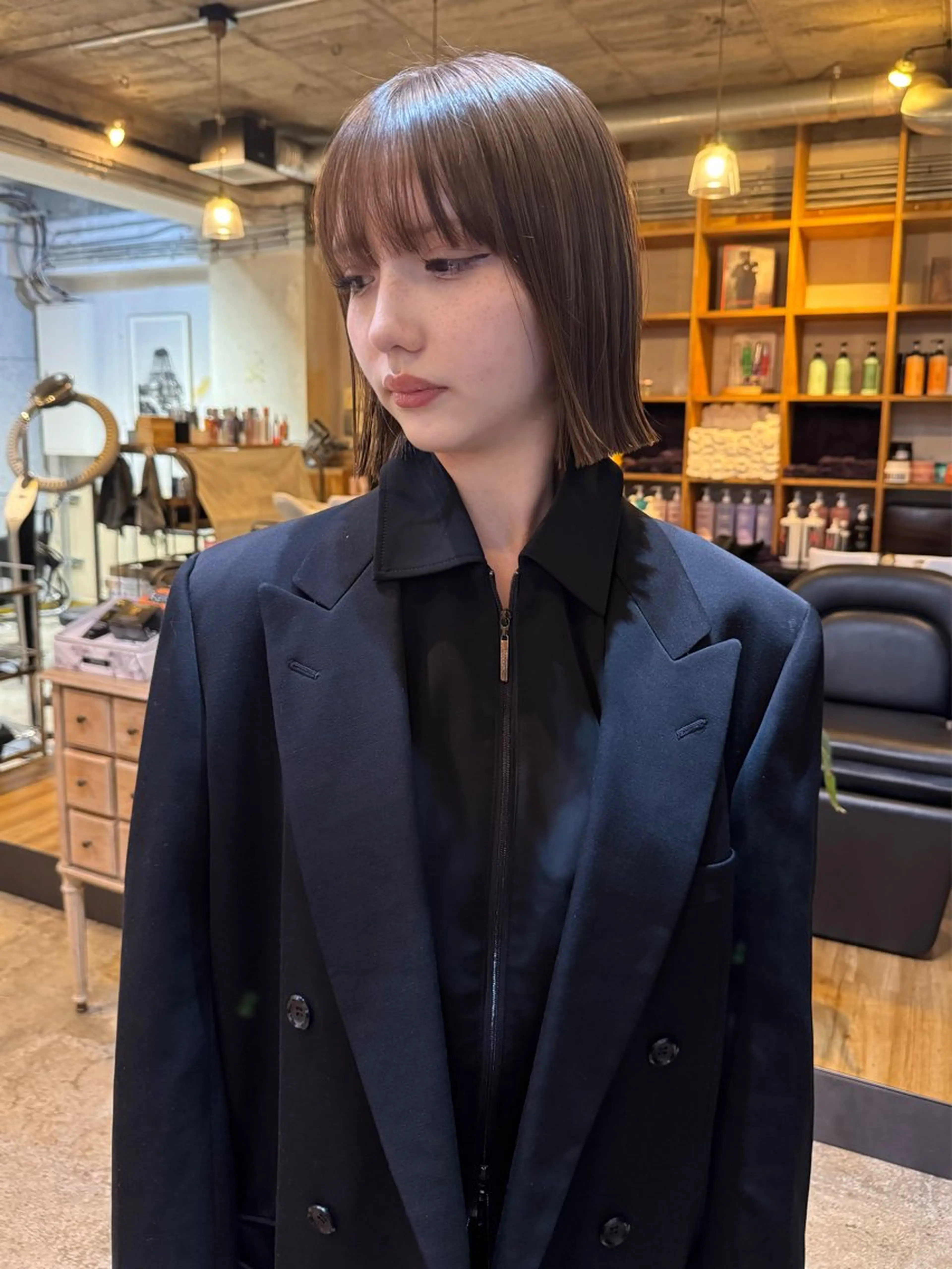 ショート カット ヘアカラー HIKARIS 長澤彩のヘアスタイル