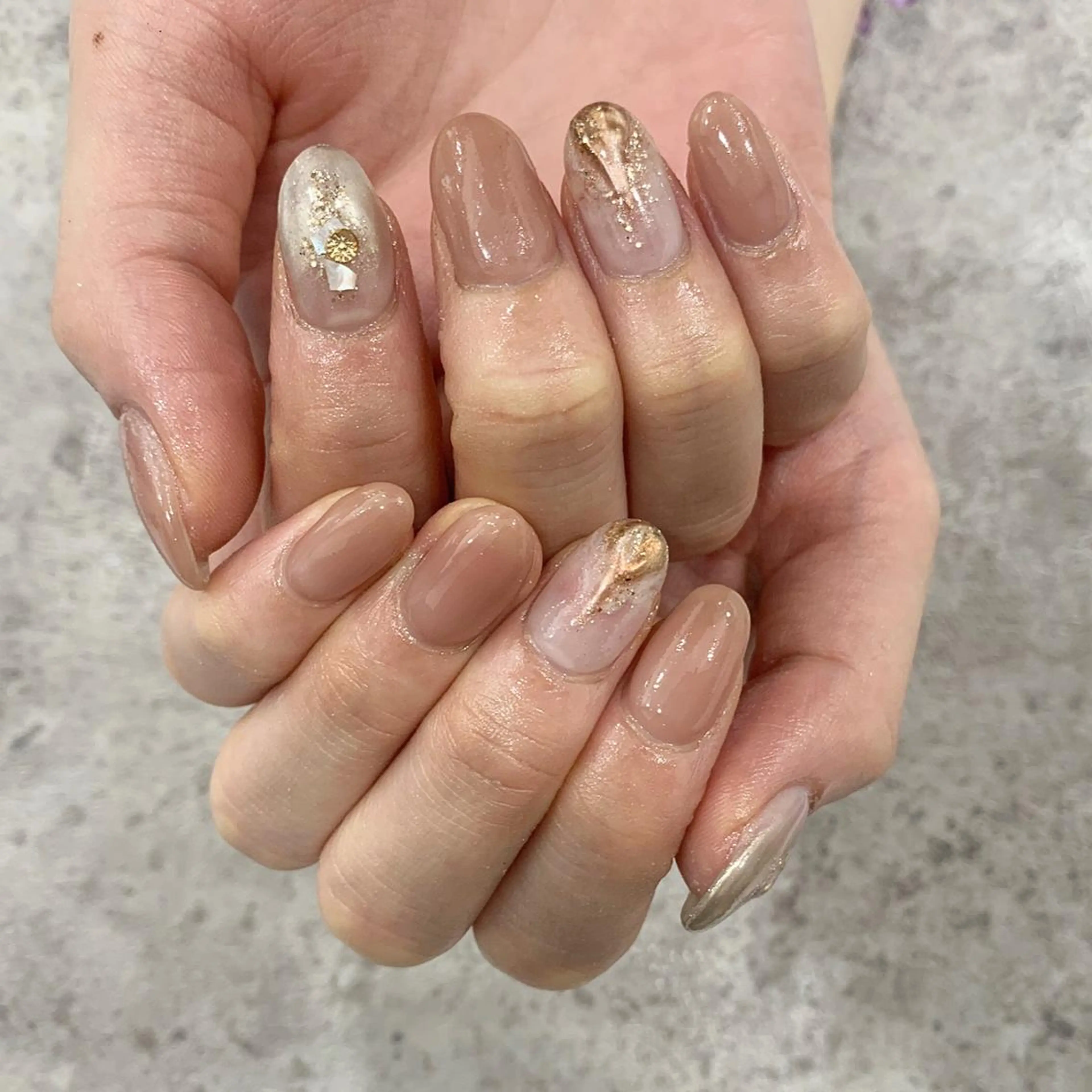 ネイル ニュアンスネイル ハンドネイル 松井 亜由美のネイルデザイン