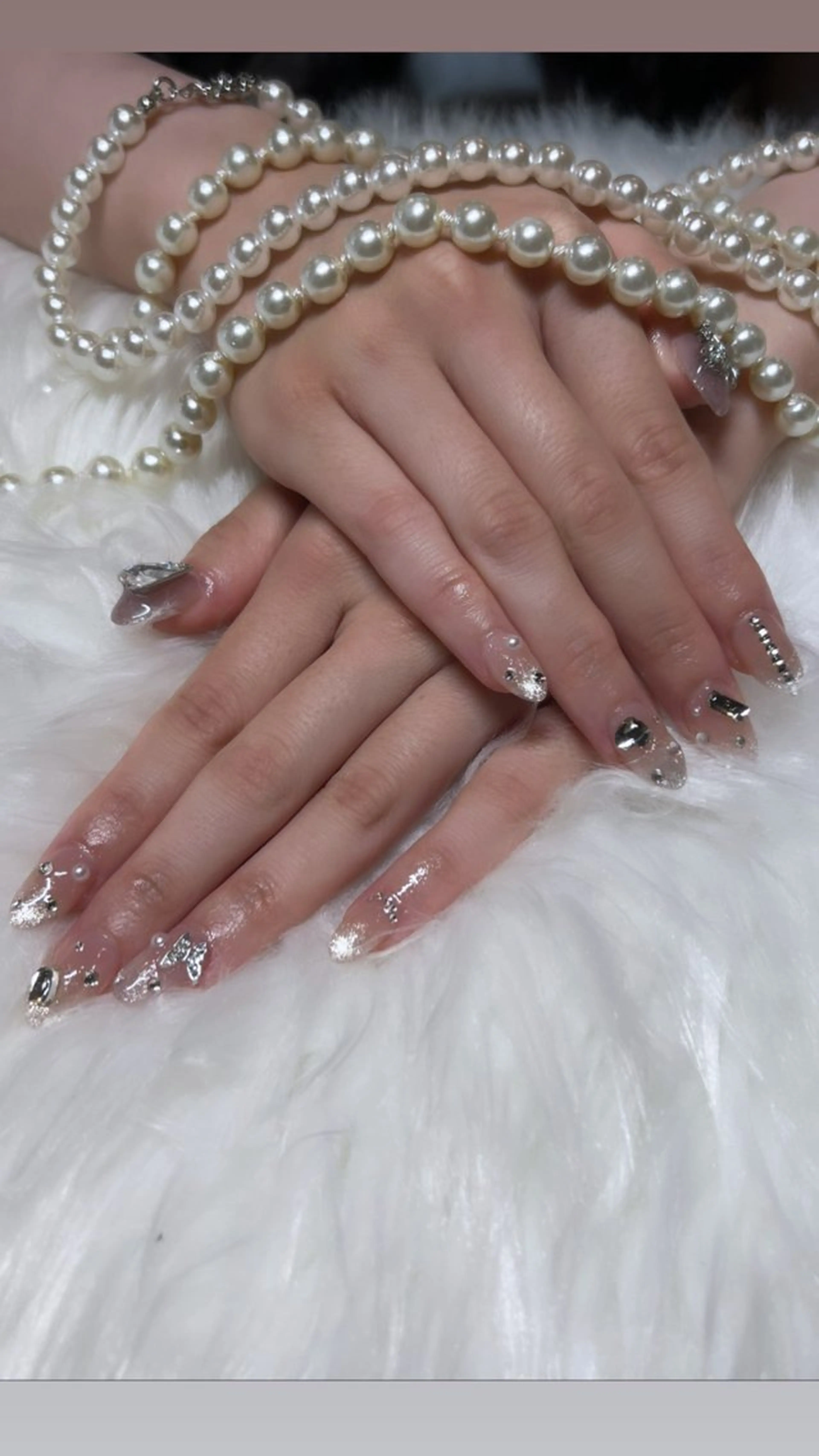 ネイル 長さ出し ストーンネイル 88-nail. MAKIのネイルデザイン
