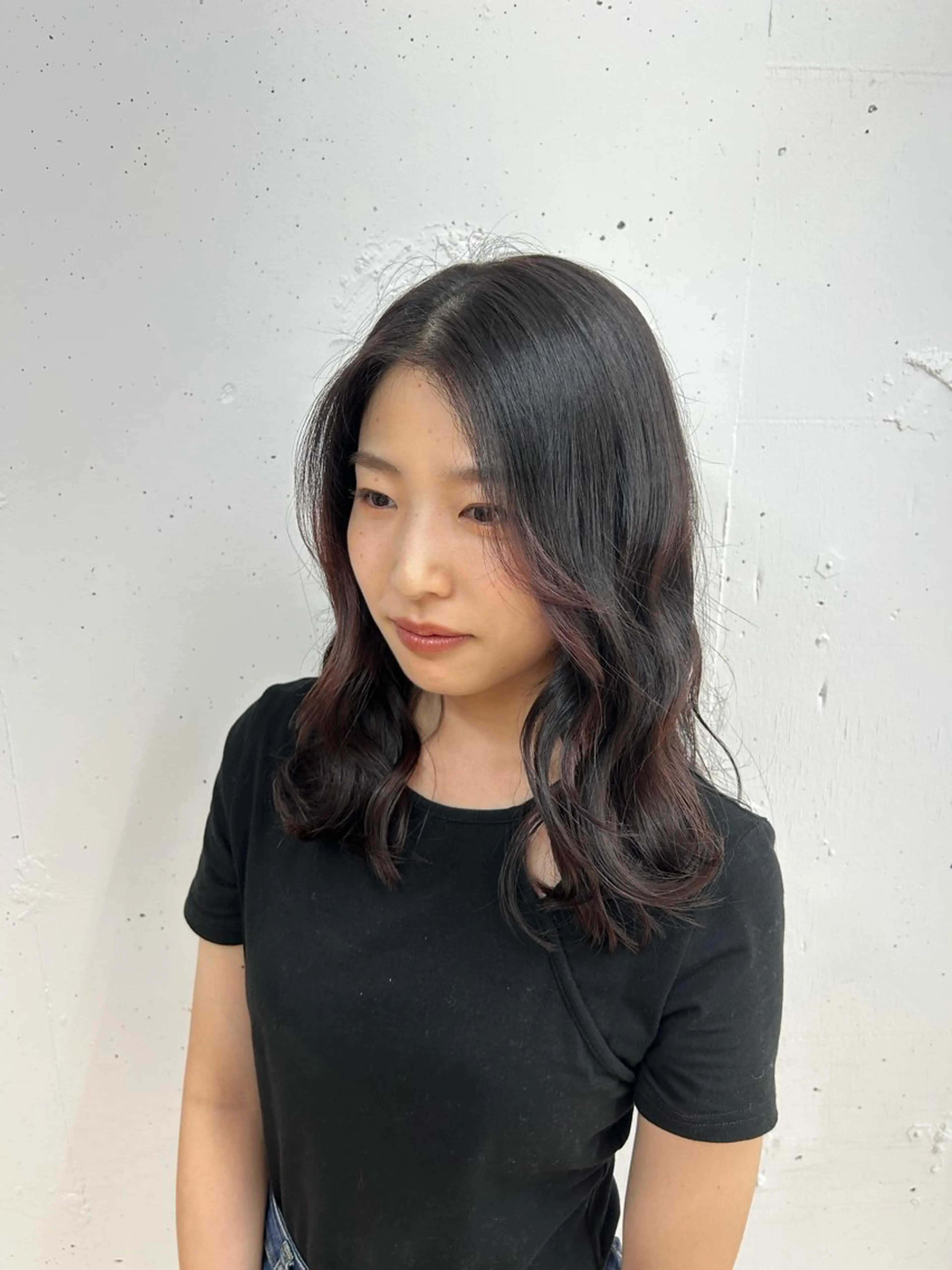 セミロング vain(ヴェイン)所属・レイヤー艶 カラー/kougaのヘアスタイル