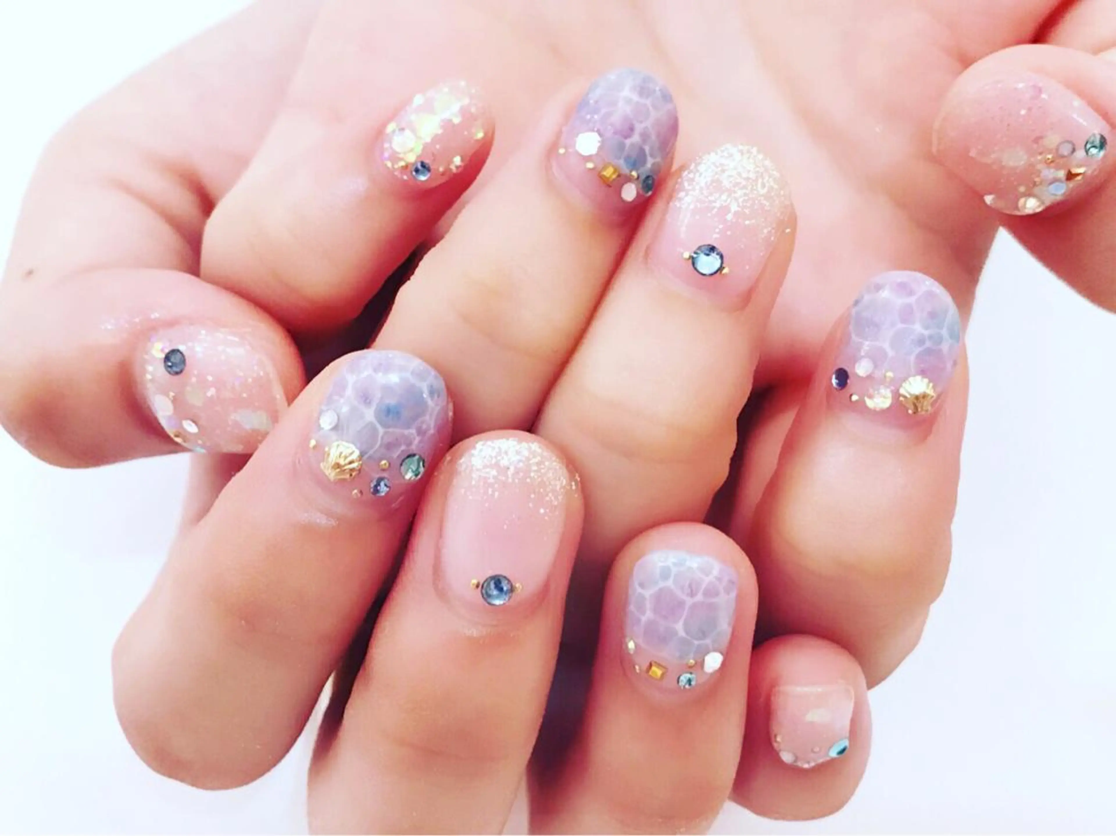 セミロング カラー パーマ ヘアアレンジ メンズ キッズ ネイル マツエク・マツパ 学生（メンズ向け） 付け放題 学生 アートネイル フットネイル NAILSGOGO shibuyaのネイルデザイン