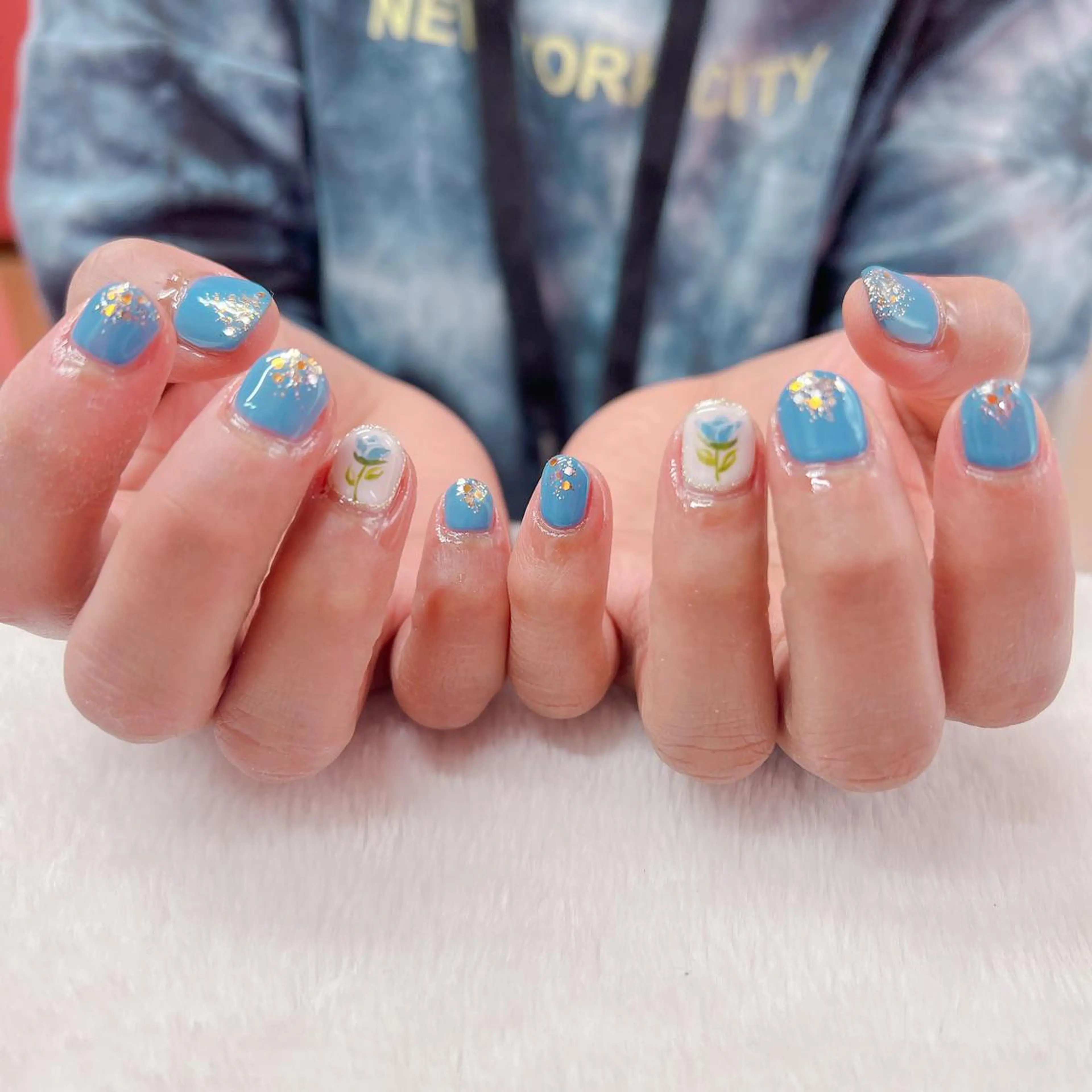 ネイル Emi lyのネイルデザイン