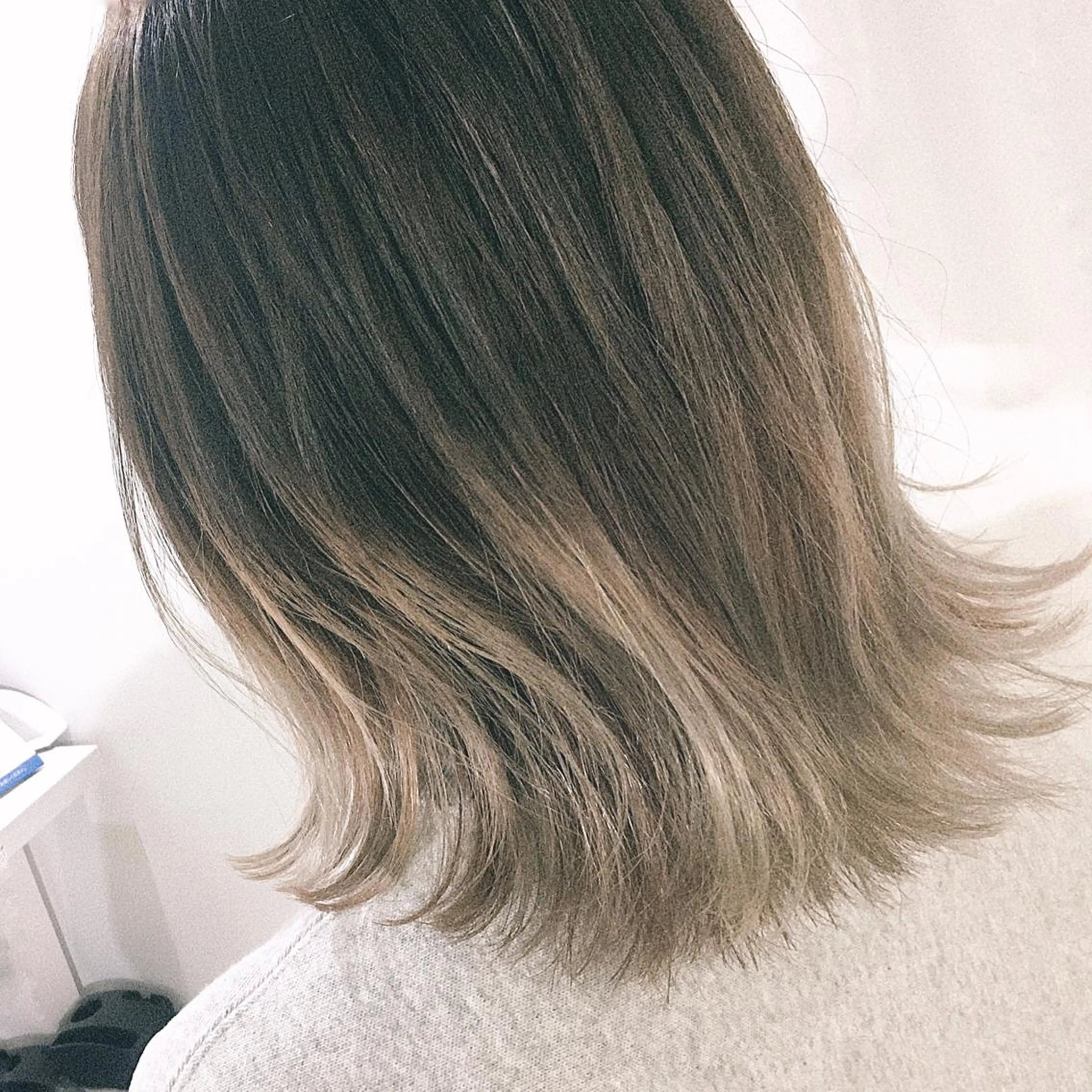 ミディアム カラー ひらやま りょういちのヘアスタイル