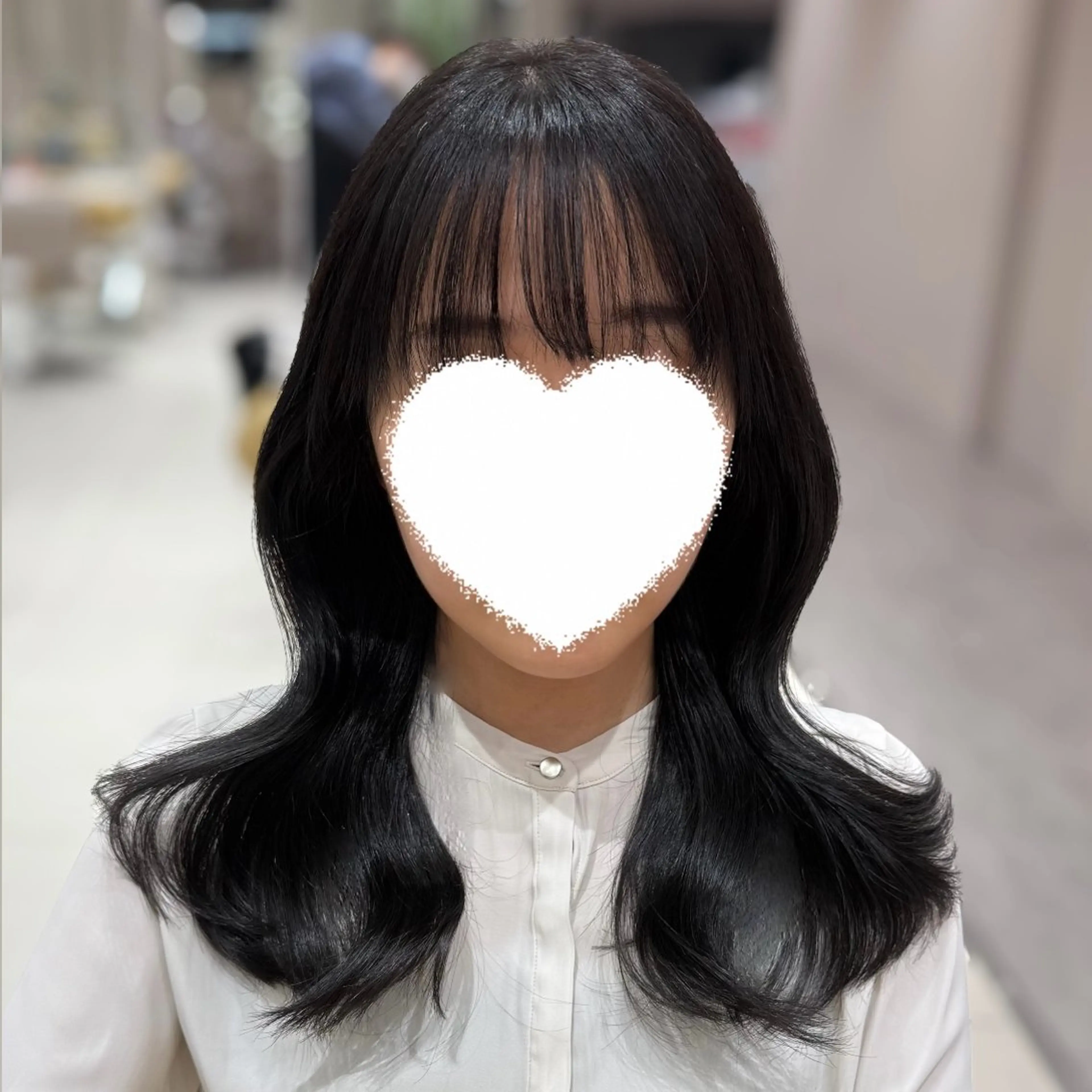 セミロング カラー カット ヘアカラー トリートメント 内田 志乃のヘアスタイル
