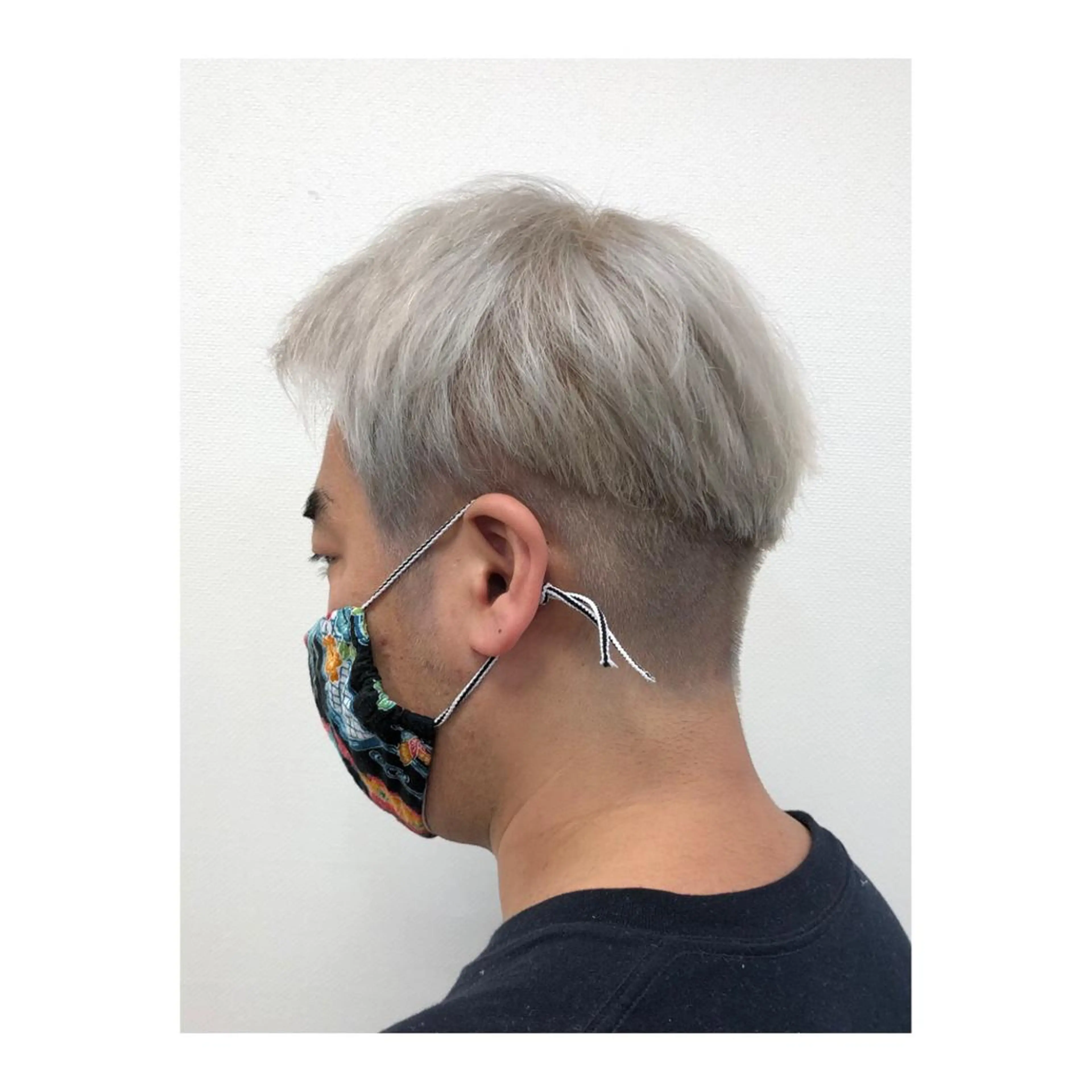 ショート カラー メンズ メンズブリーチ メンズハイトーン ブリーチ ケアブリーチ ハイトーンカラー 白髪ぼかし脱白髪染め 大塚綾のヘアスタイル