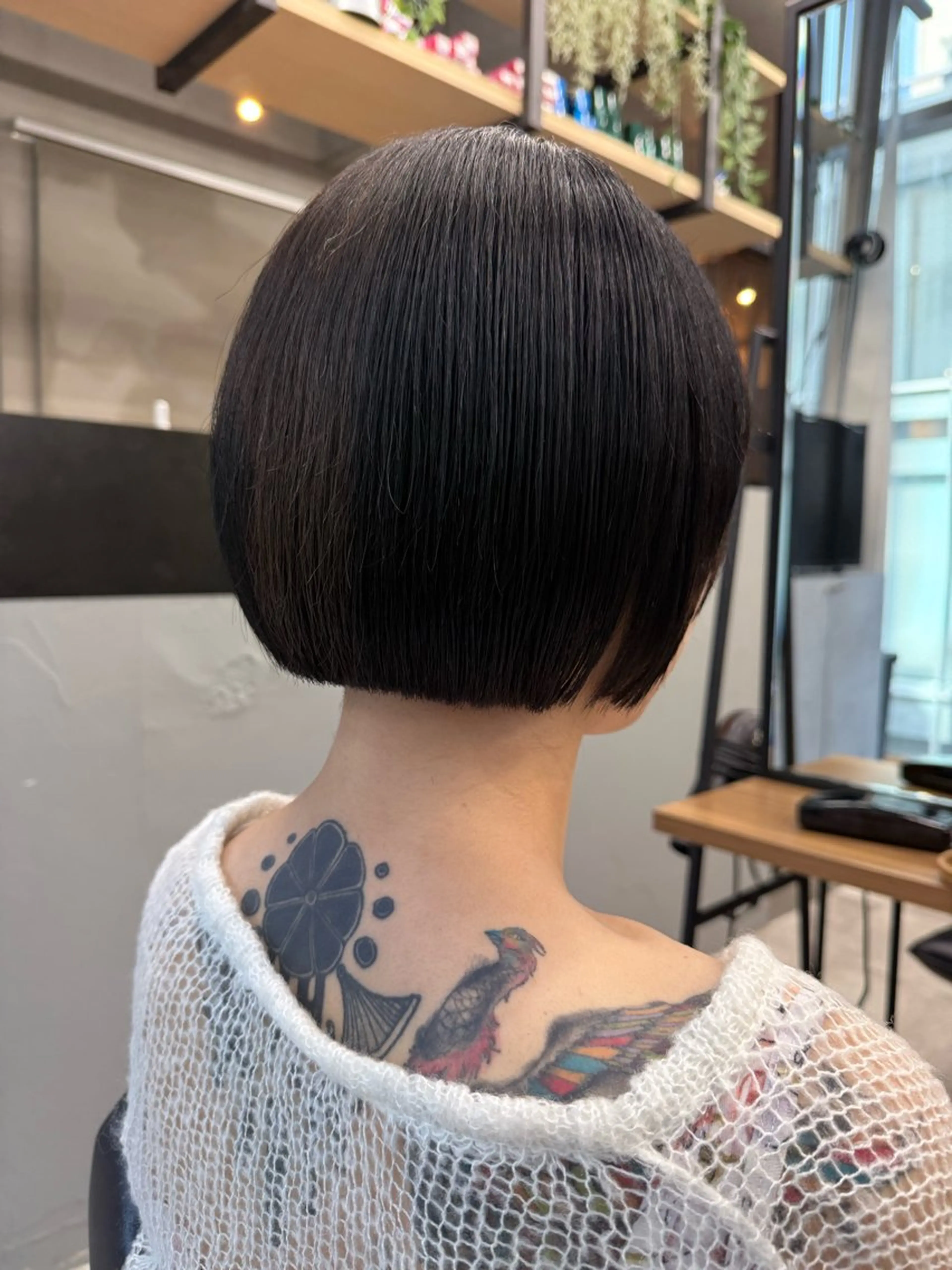 ショート カット ヘアカラー 切りっぱなしボブ/ 小顔ボブNANAのヘアスタイル