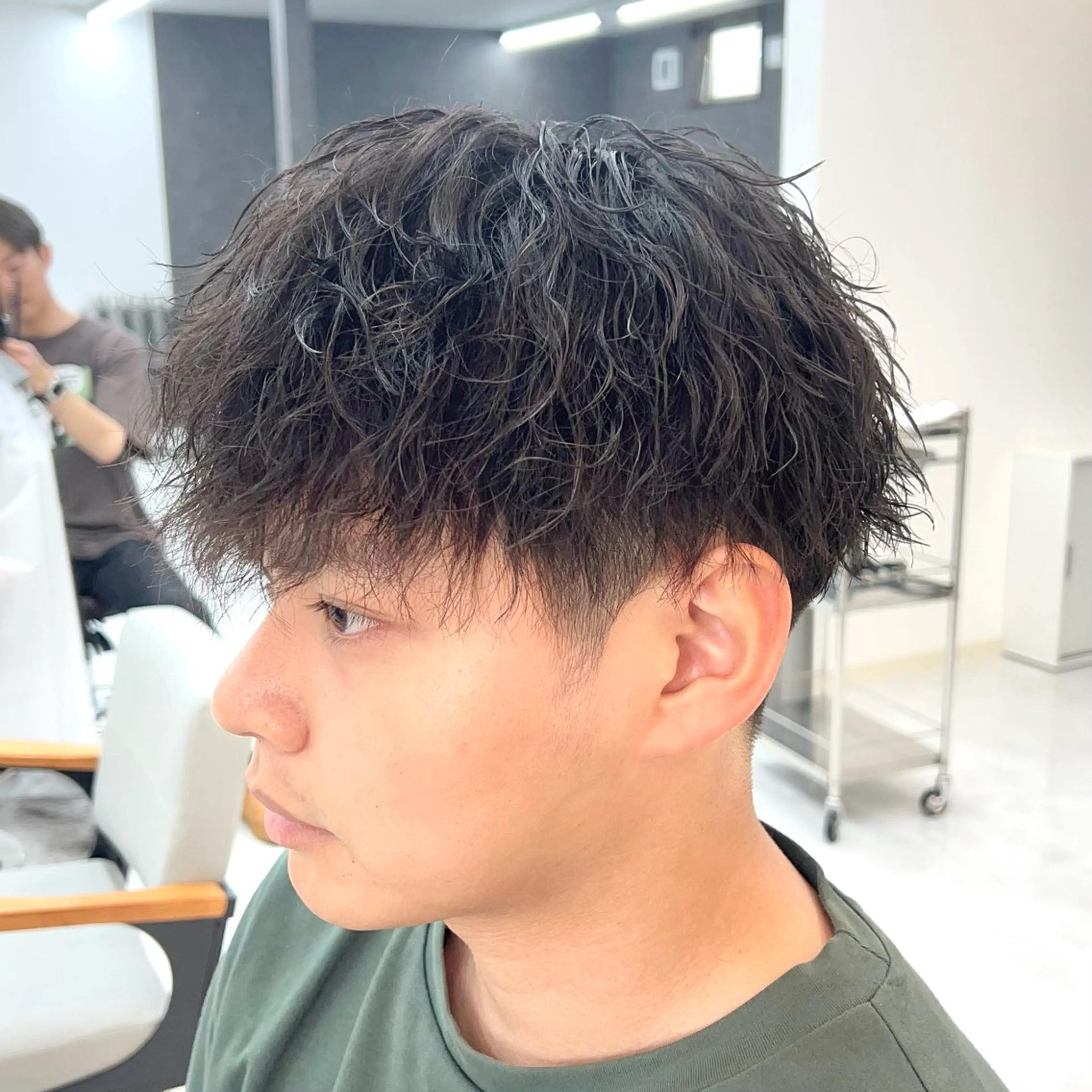 ショート パーマ ヘアアレンジ メンズ メンズパーマ ツイストスパイラルパーマ スパイラルパーマ カット パーマ ヘアセット 飛田 楓信のヘアスタイル