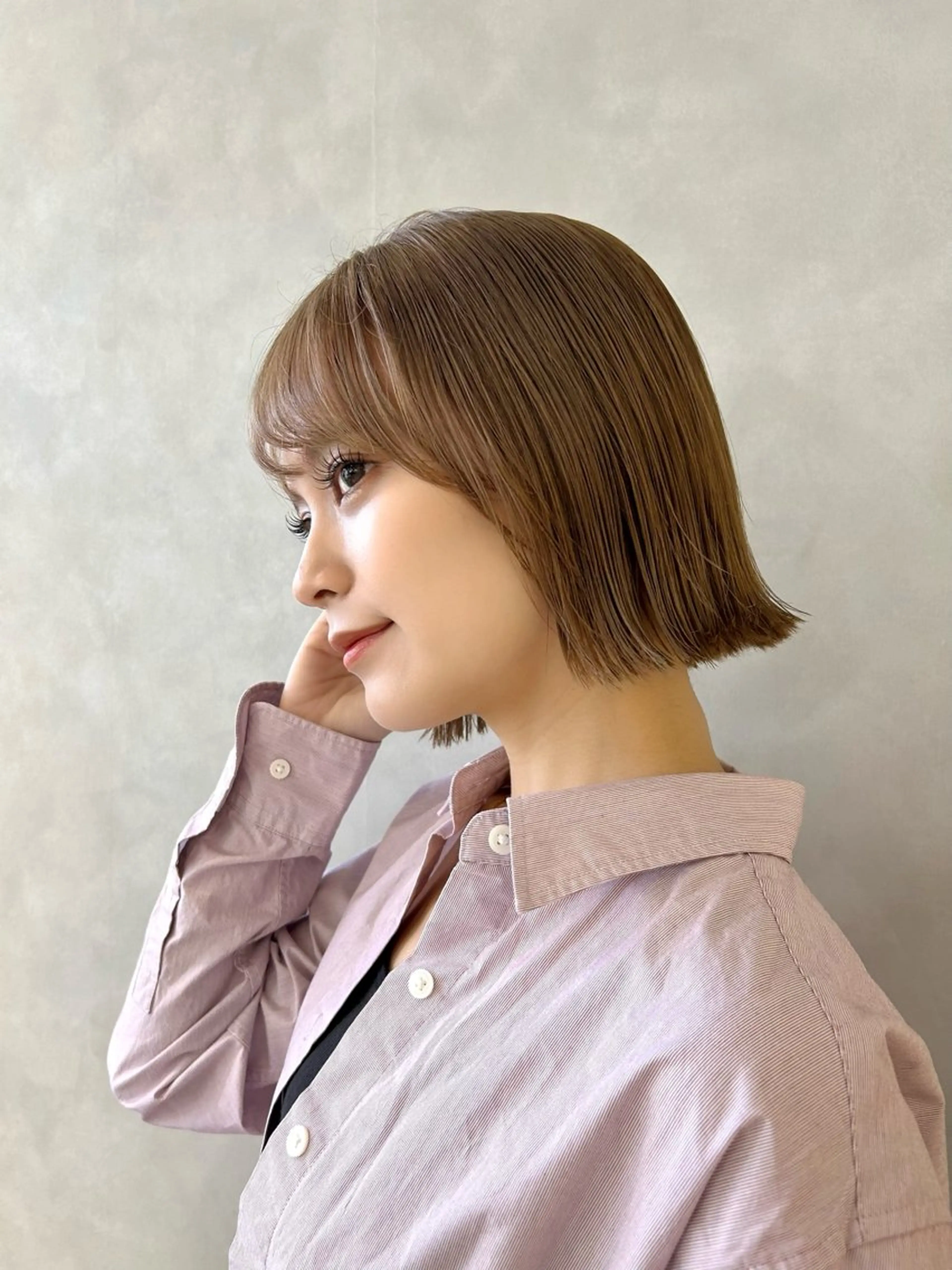 ショート カラー 切りっぱなしボブ 透明感カラー ボブ くびれヘア カット ヘアカラー 結べるくびれボブ/透 明感カラーtaigaのヘアスタイル