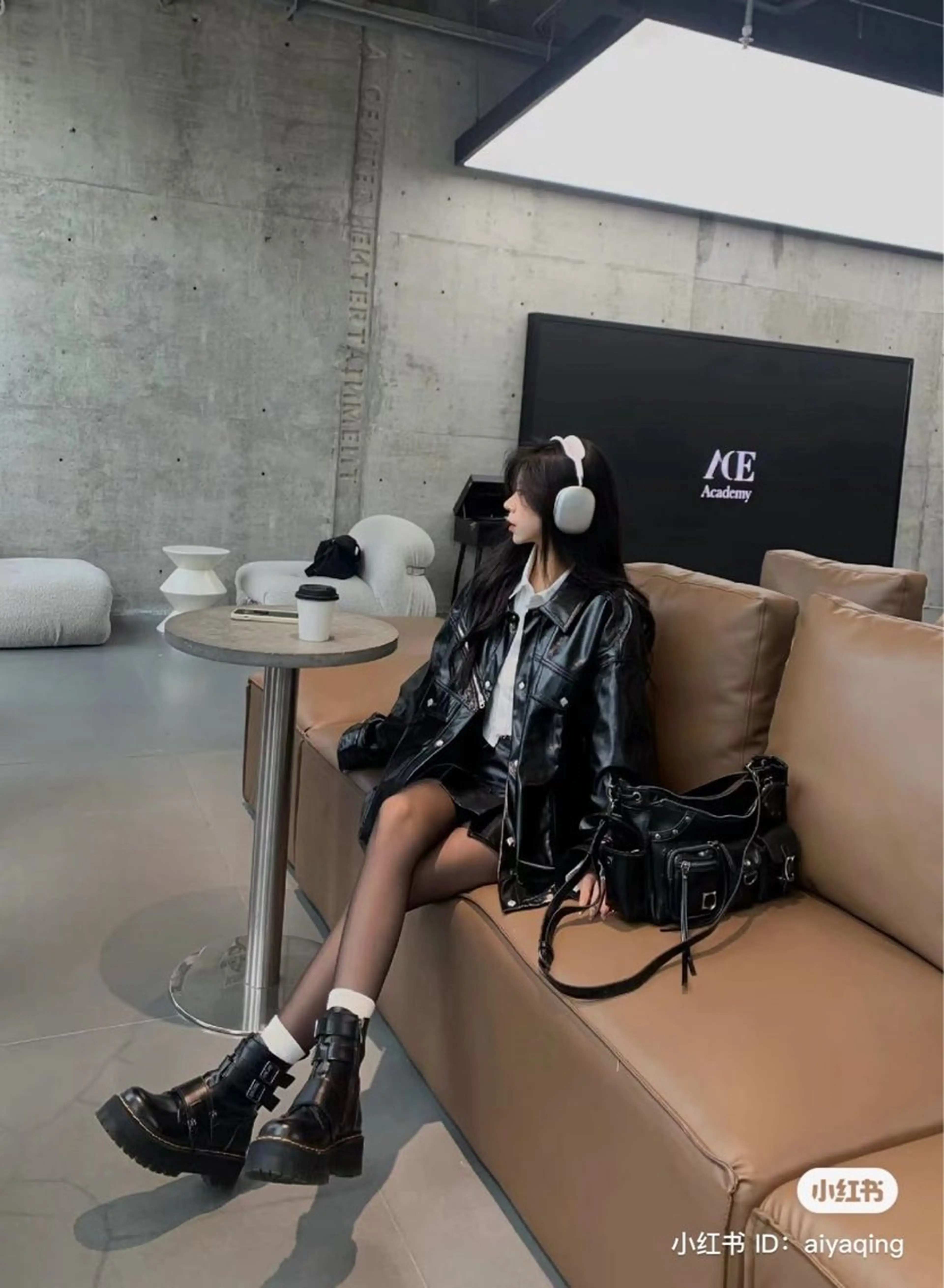 ロング カラー 黒髪 透明感カラー ヘアカラー AIN.ANLY.所属・韓国ｶﾞｰﾘｰ 🎀ミスズ🩰のヘアスタイル