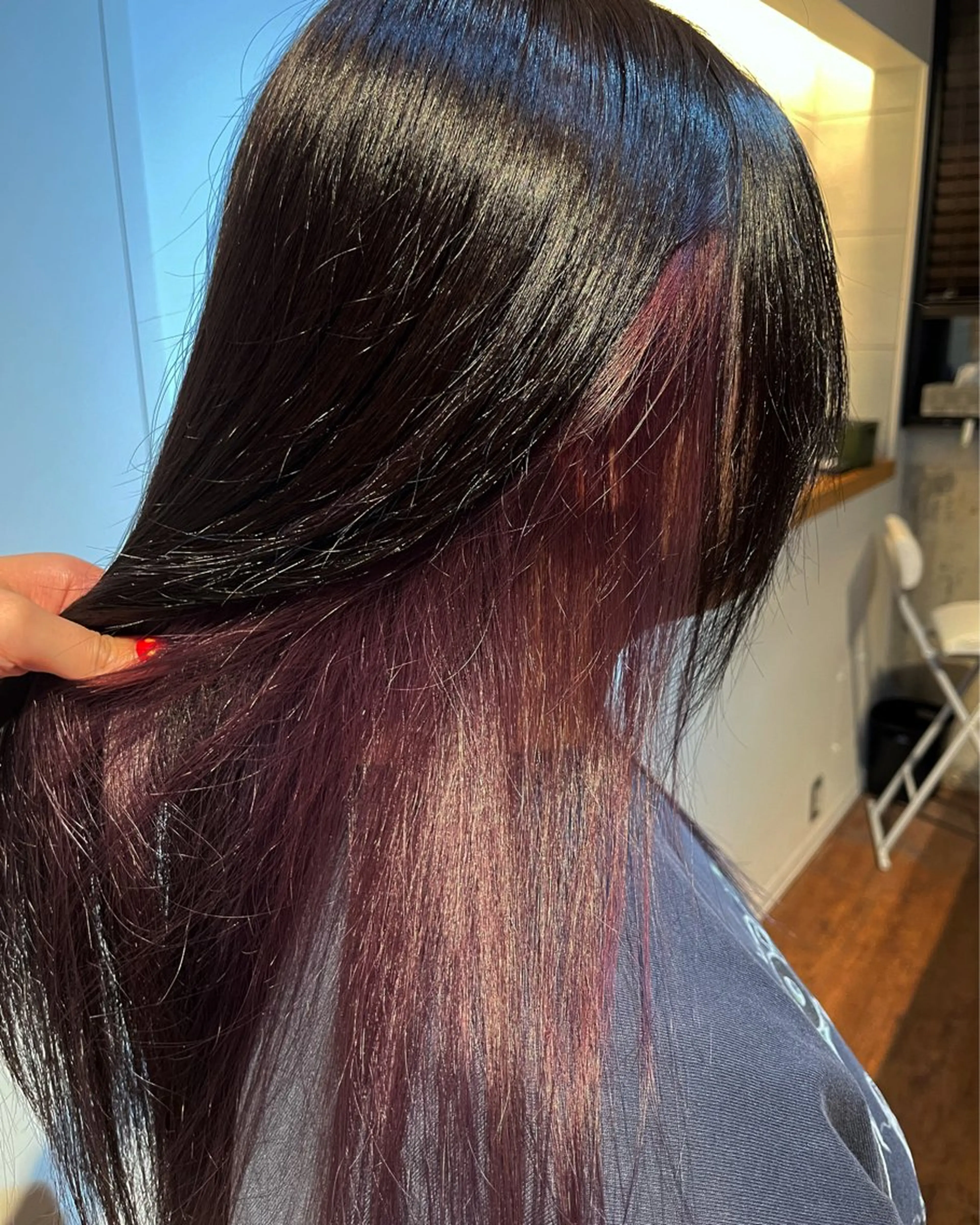 ロング ヘアカラー トリートメント カラー/ブリーチ 岸谷真幸のヘアスタイル