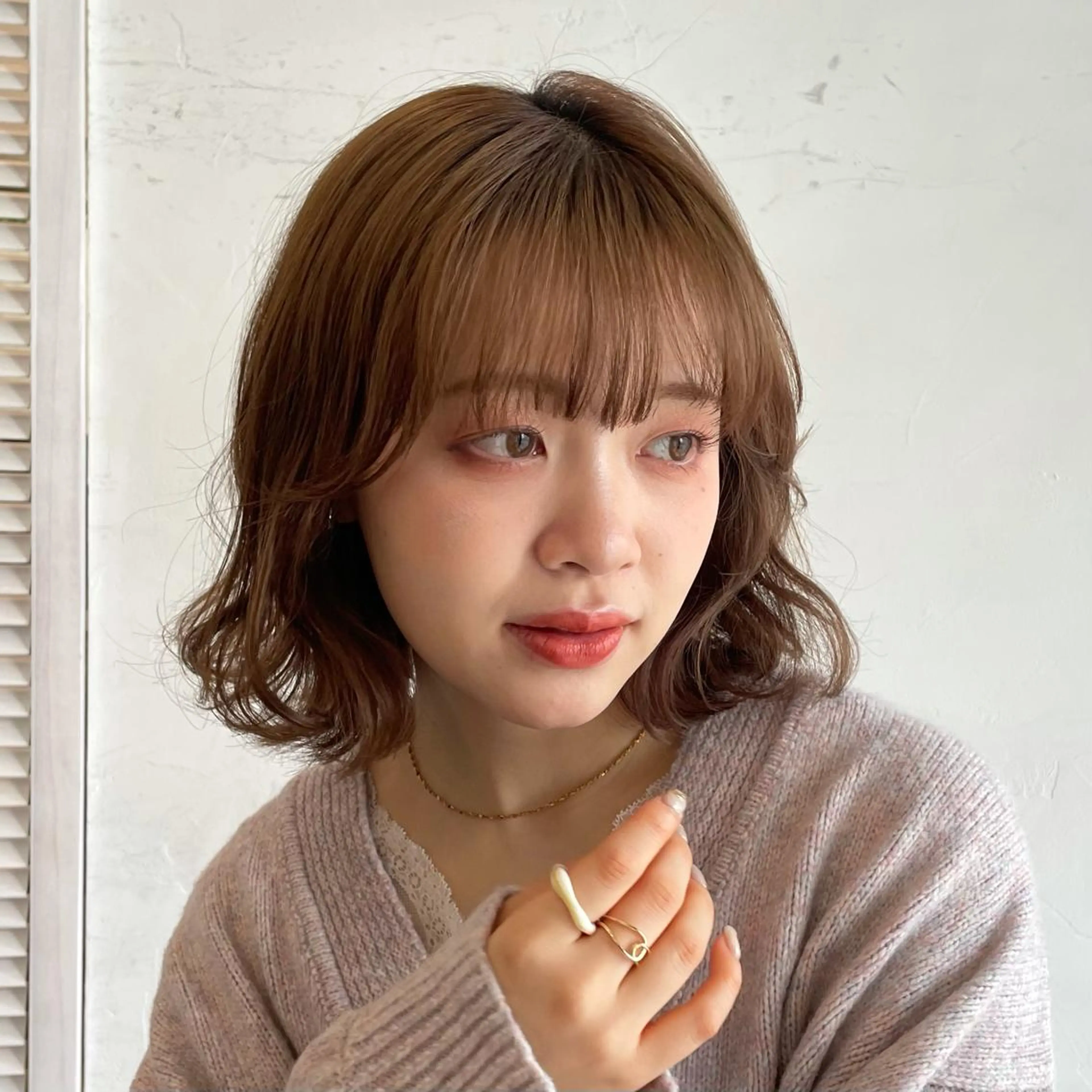 カラー ベージュカラー ボブ 🍒ばばみさき 🍒のヘアスタイル